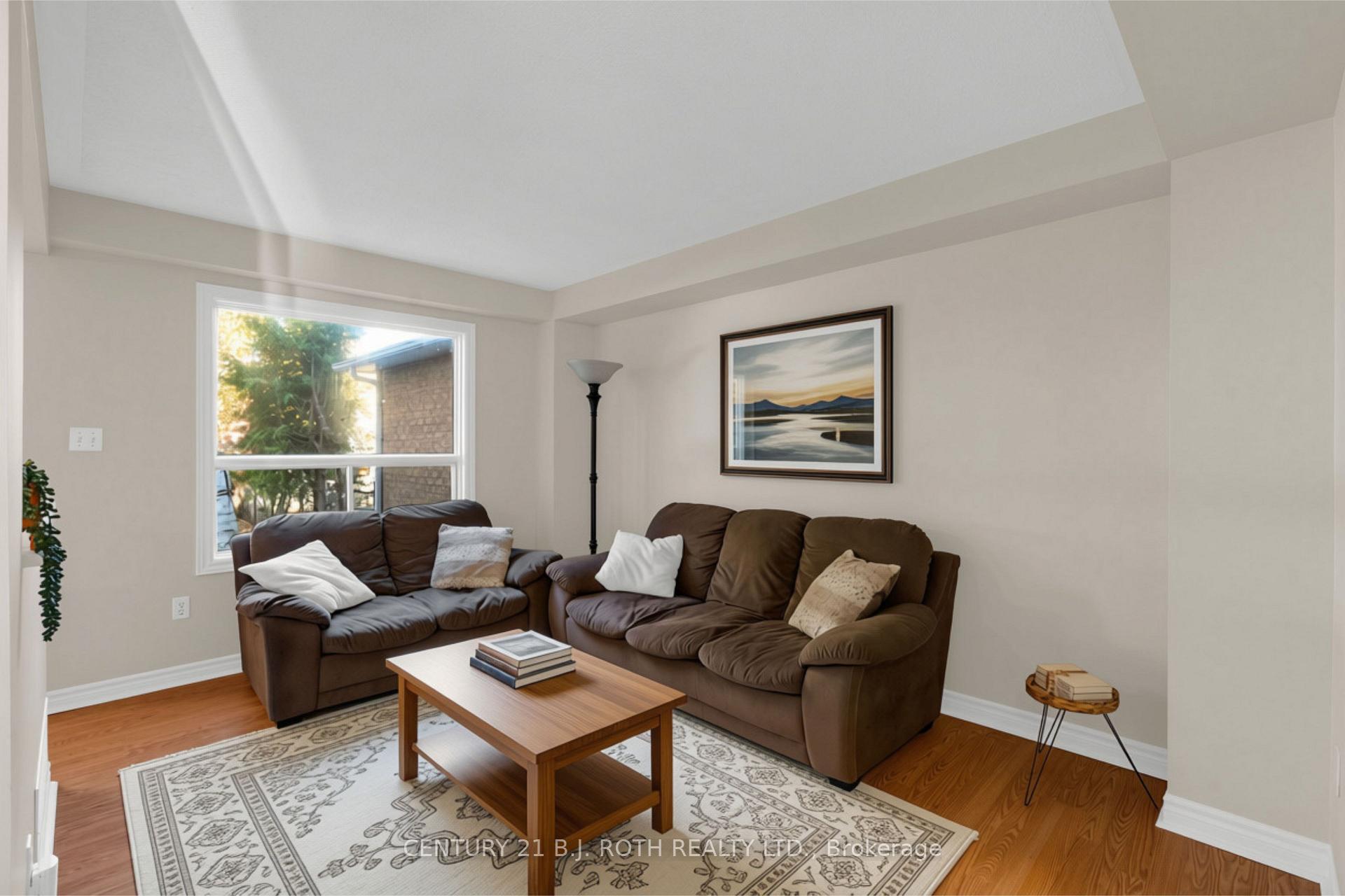 Photo 10 of 68 Brucker Road, Barrie, Holly — HOMEH