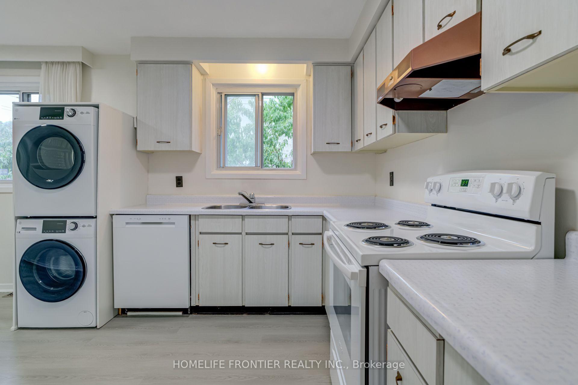 Photo 12 of Unit Upper, 62 Clark Avenue, Markham, Thornhill — HOMEH