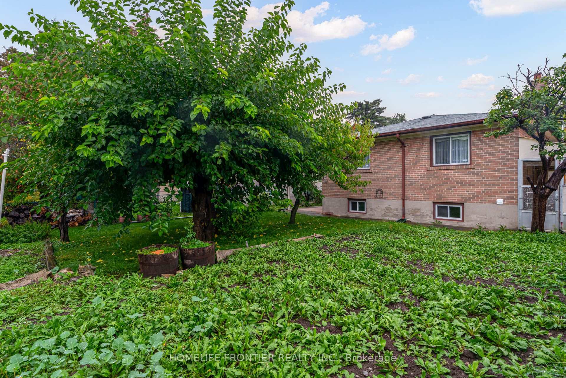 Photo 34 of Unit Upper, 62 Clark Avenue, Markham, Thornhill — HOMEH