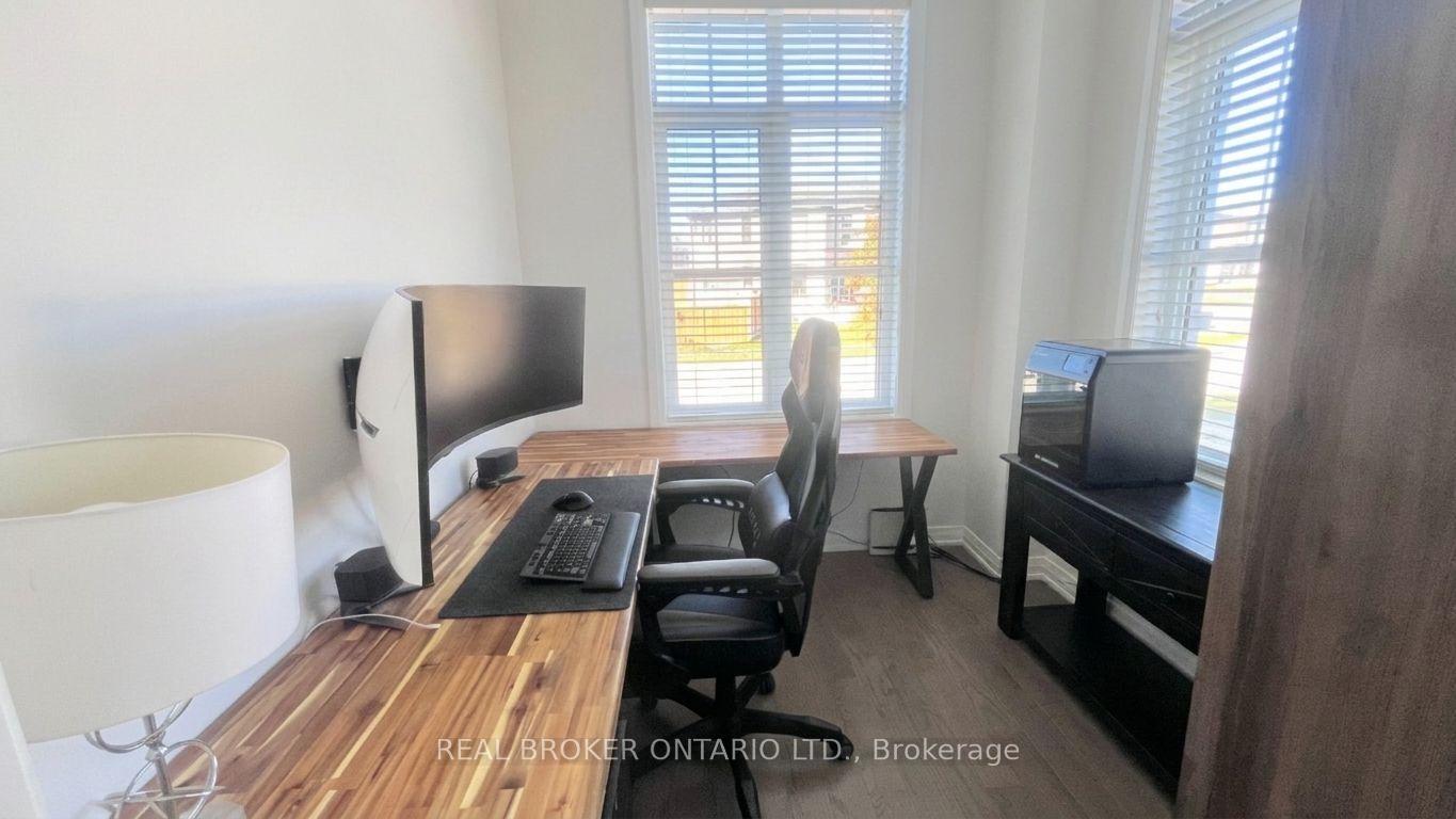 Photo 10 of 77 Federica Crescent, Wasaga Beach — HOMEH