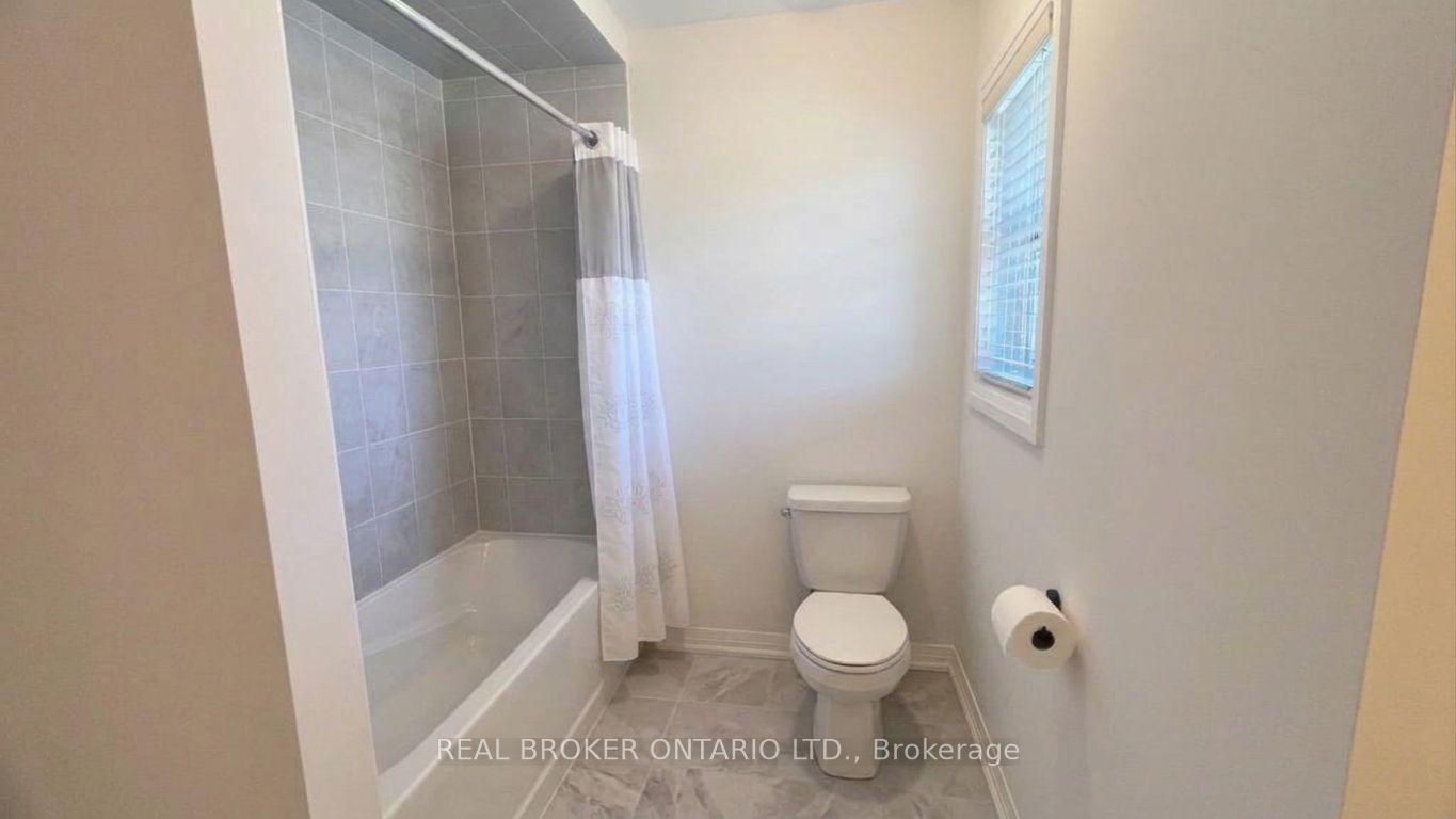 Photo 20 of 77 Federica Crescent, Wasaga Beach — HOMEH