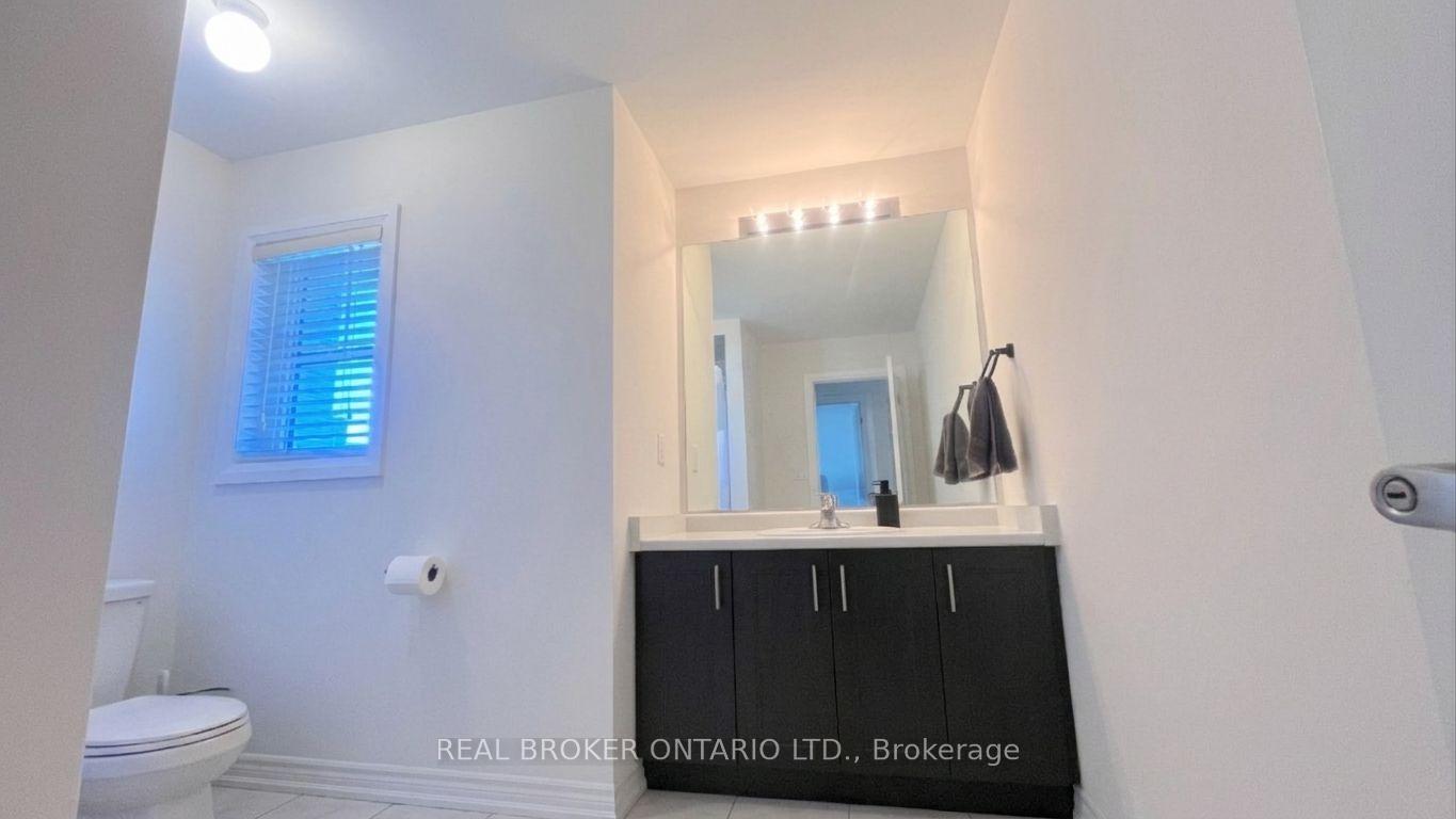 Photo 21 of 77 Federica Crescent, Wasaga Beach — HOMEH