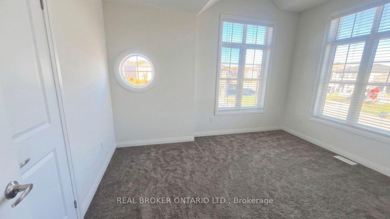 Photo 22 of 77 Federica Crescent, Wasaga Beach — HOMEH
