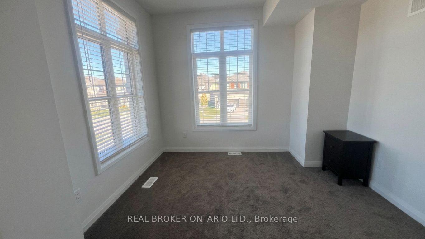 Photo 24 of 77 Federica Crescent, Wasaga Beach — HOMEH