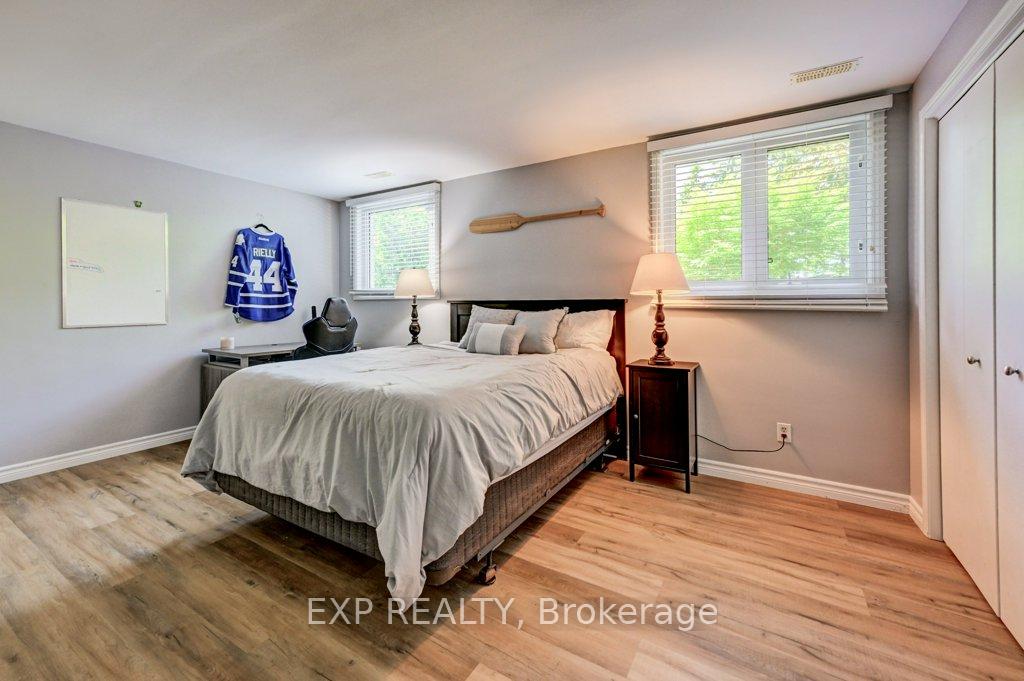 Photo 23 of 194 Dundas Street E, Hamilton, Waterdown — HOMEH