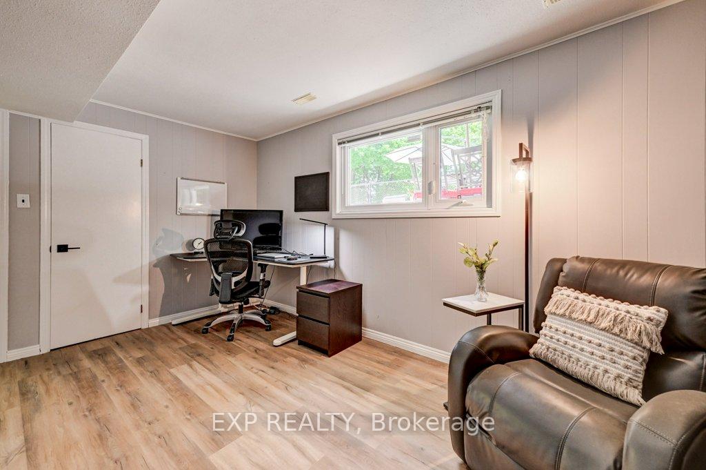 Photo 28 of 194 Dundas Street E, Hamilton, Waterdown — HOMEH