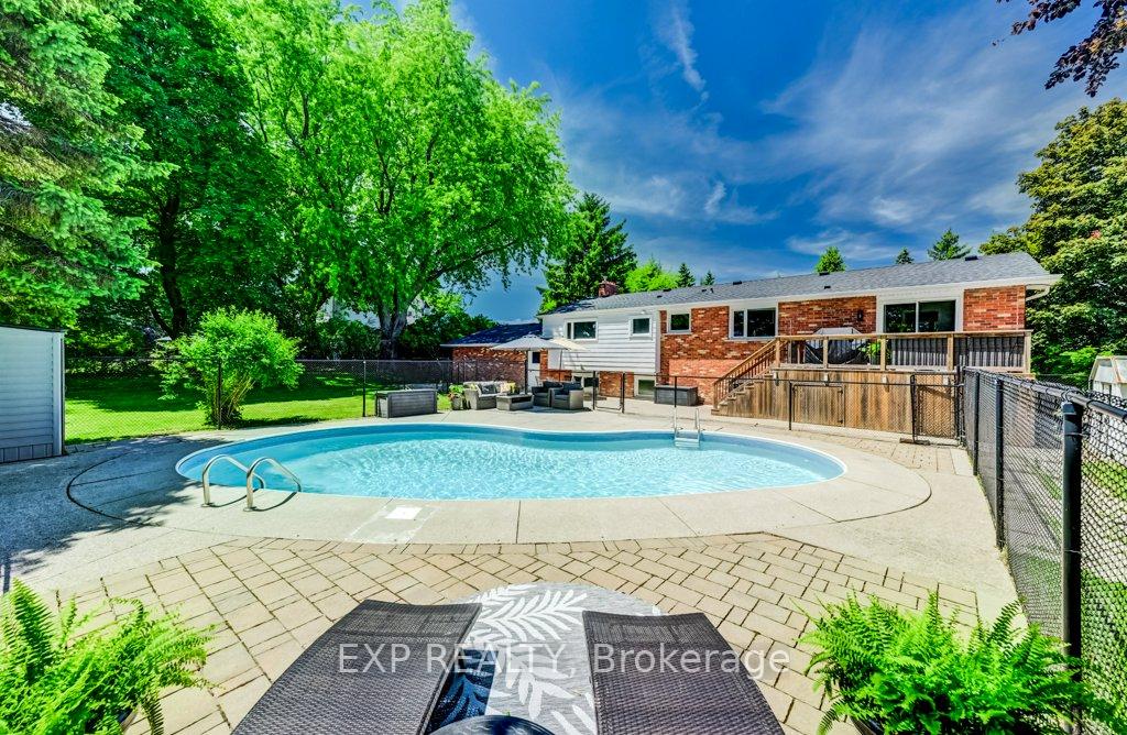 Photo 37 of 194 Dundas Street E, Hamilton, Waterdown — HOMEH
