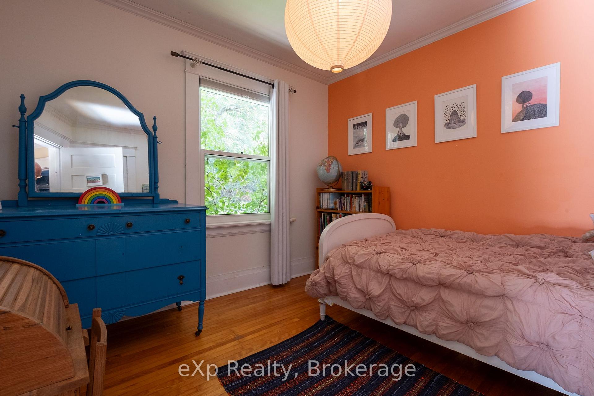 Photo 21 of 1090 4th Avenue A, Owen Sound — HOMEH