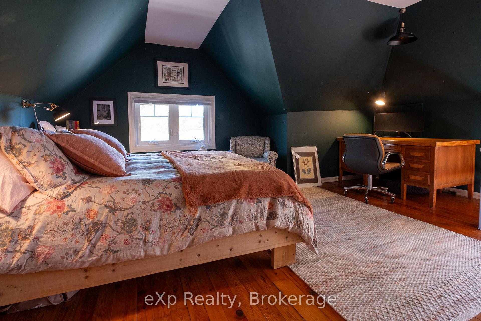 Photo 27 of 1090 4th Avenue A, Owen Sound — HOMEH