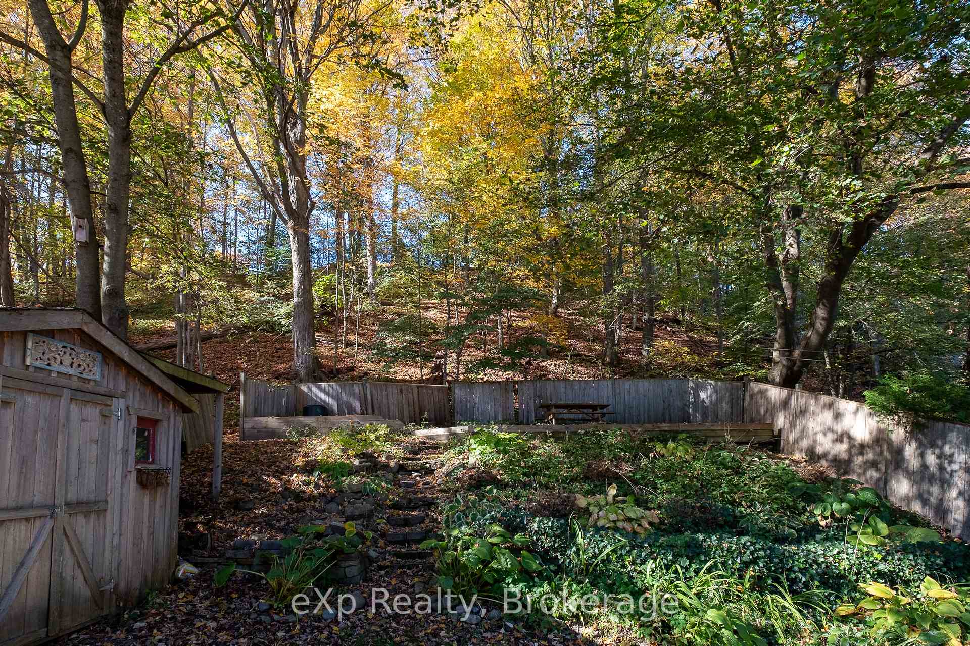Photo 42 of 1090 4th Avenue A, Owen Sound — HOMEH