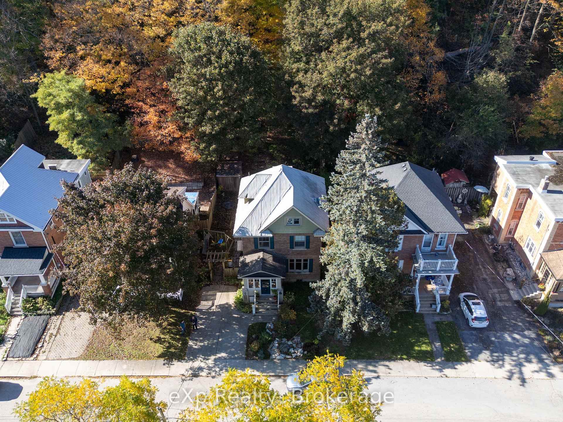 Photo 43 of 1090 4th Avenue A, Owen Sound — HOMEH