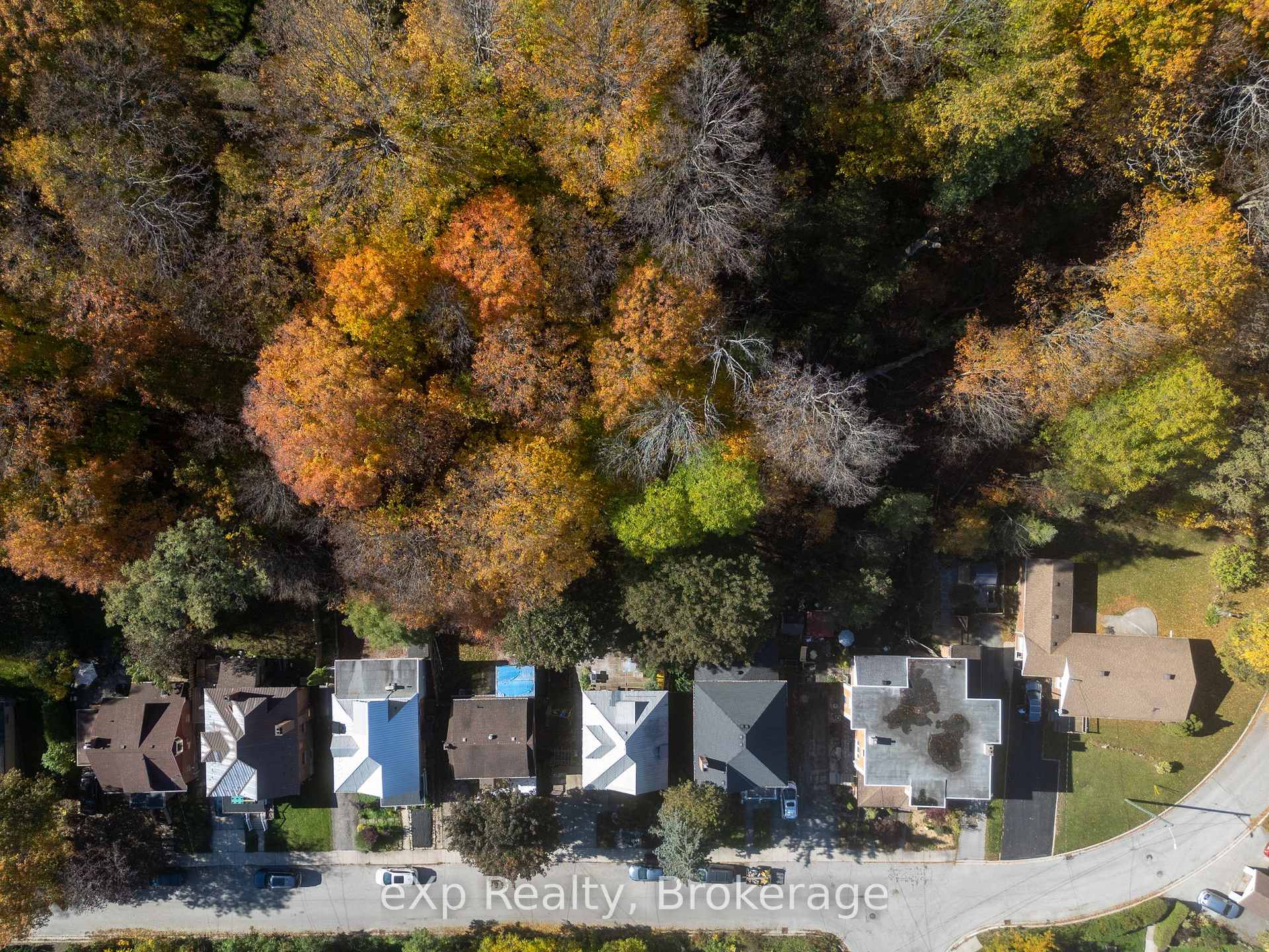 Photo 47 of 1090 4th Avenue A, Owen Sound — HOMEH
