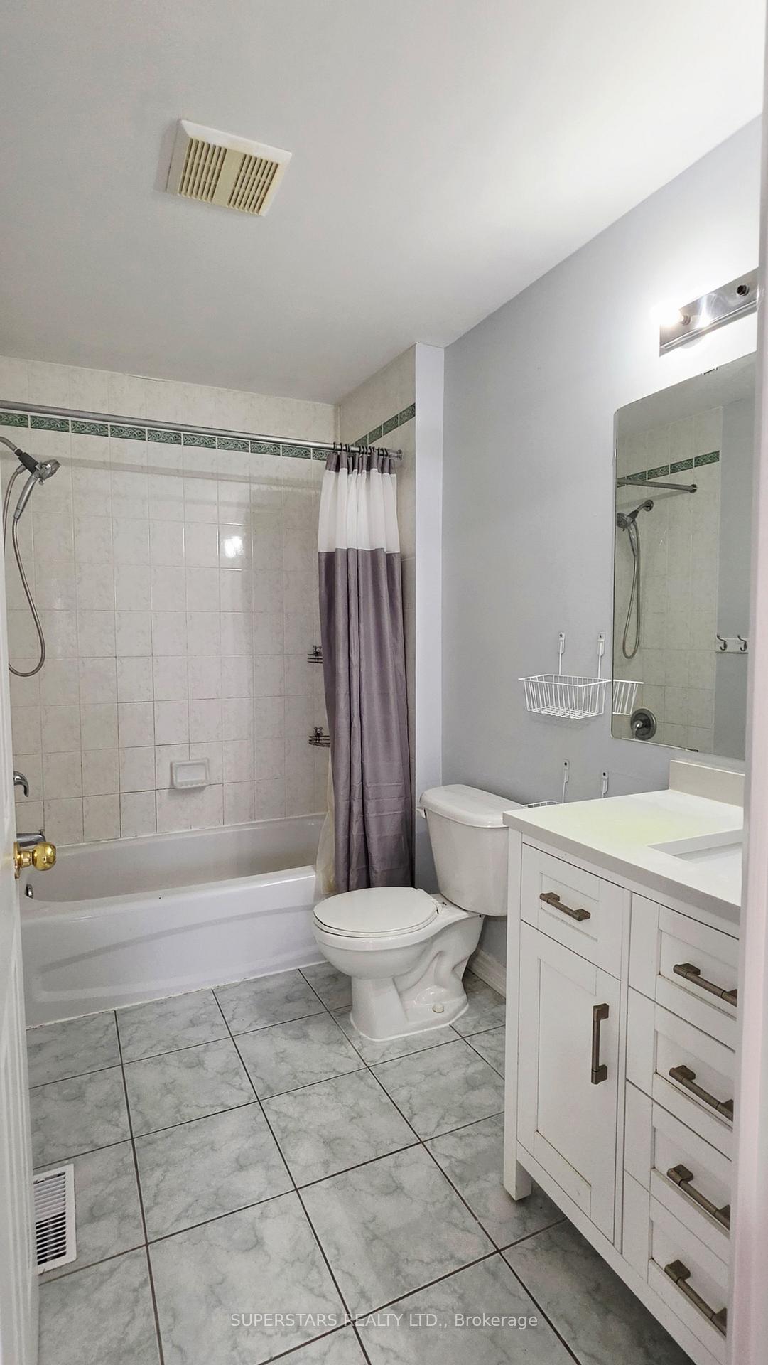 Photo 6 of 1200 Foxglove Place, Mississauga, East Credit — HOMEH
