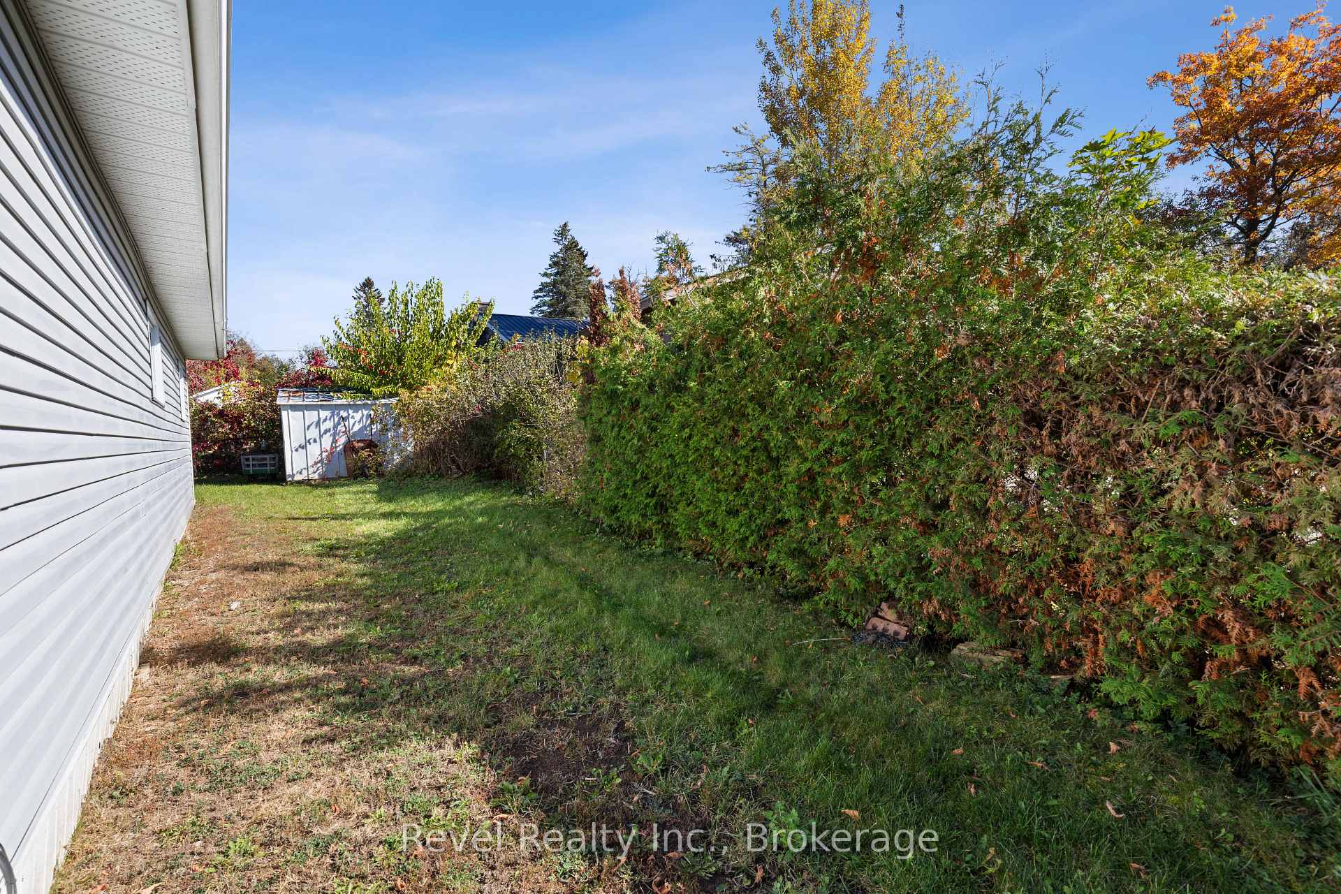Photo 40 of 14 Third Street, Kawartha Lakes, Verulam — HOMEH