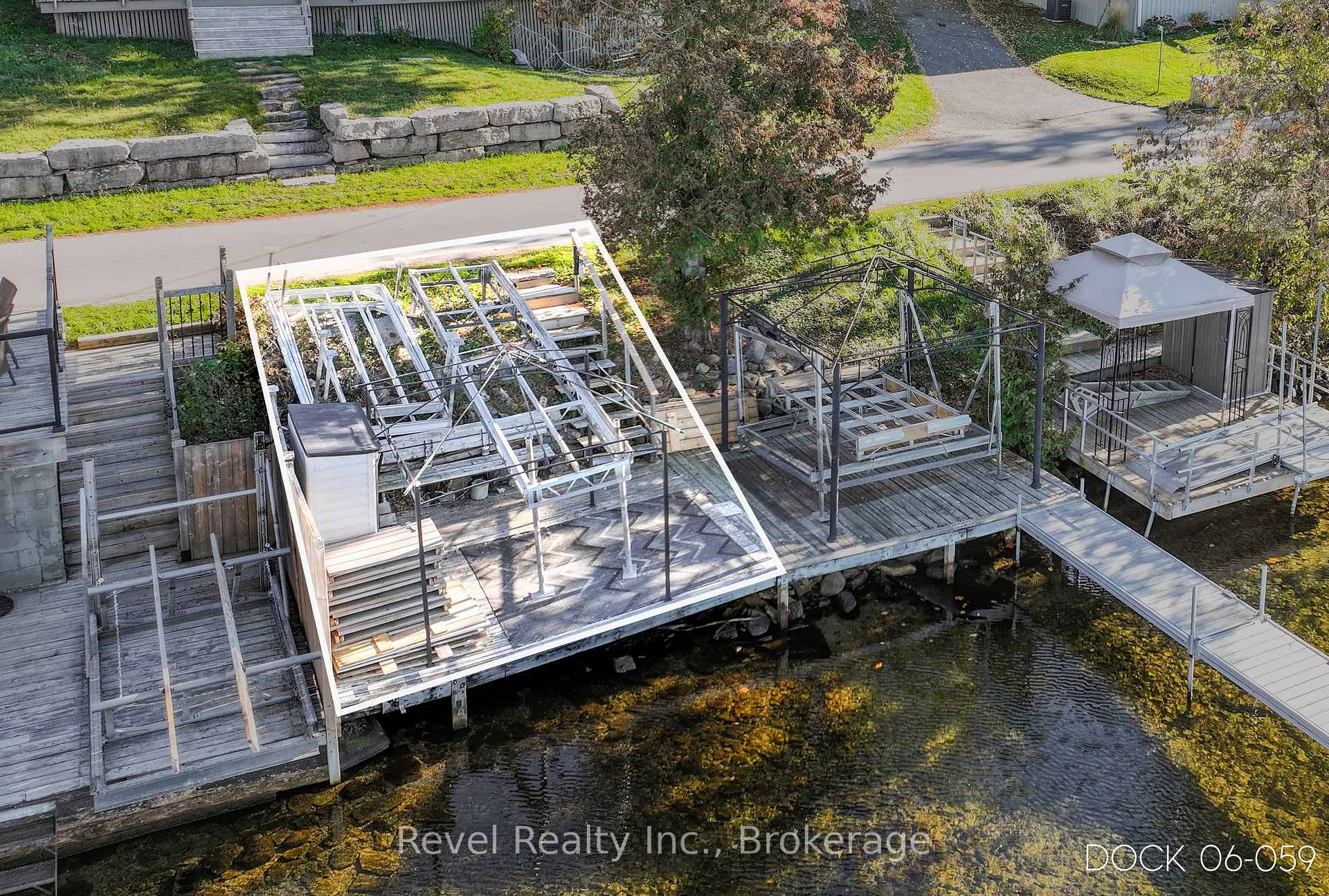 Photo 43 of 14 Third Street, Kawartha Lakes, Verulam — HOMEH