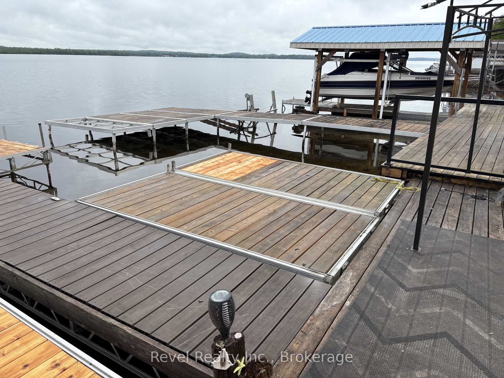Photo 45 of 14 Third Street, Kawartha Lakes, Verulam — HOMEH