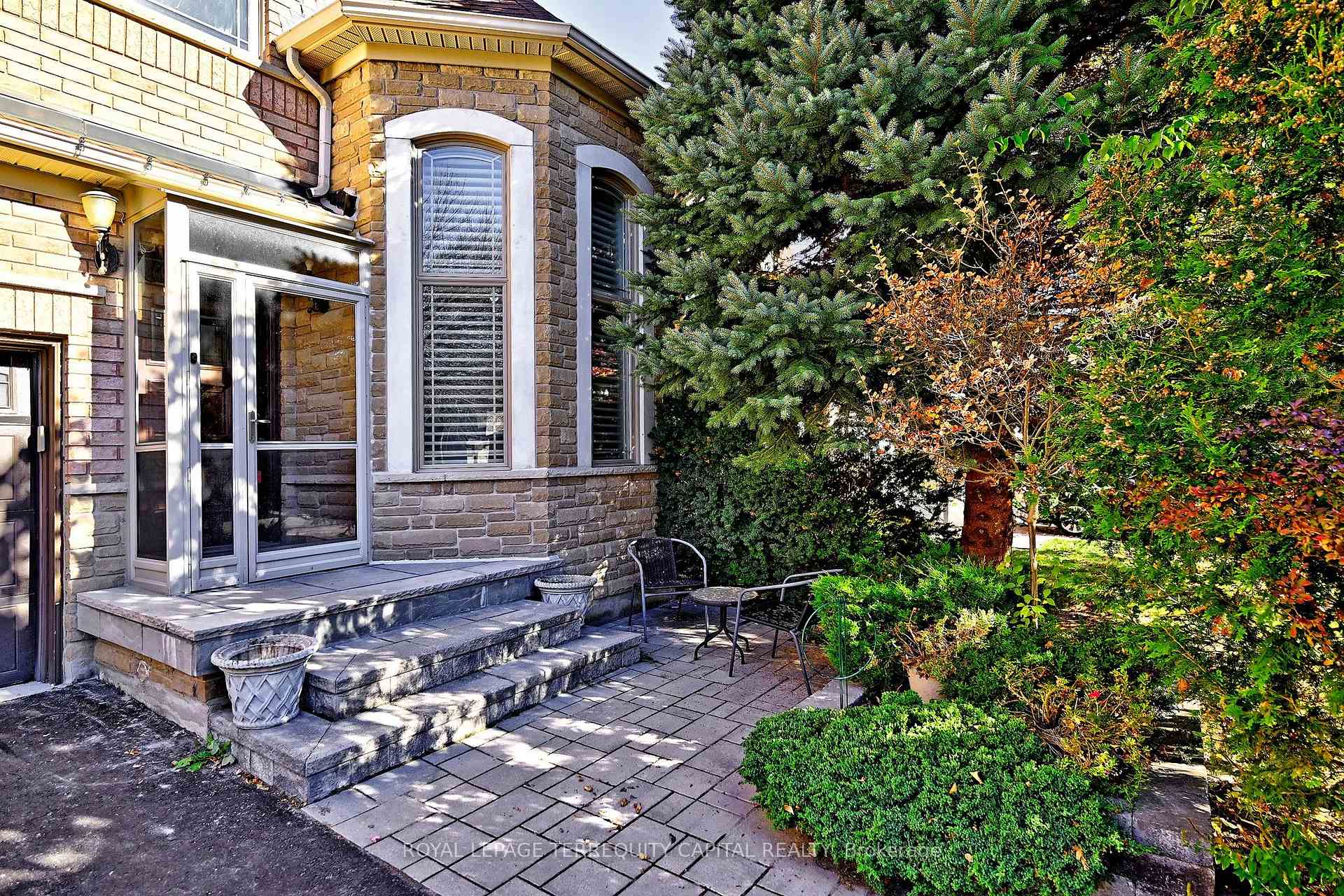 Photo 4 of 22 Pedersen Drive, Aurora, Bayview Wellington — HOMEH