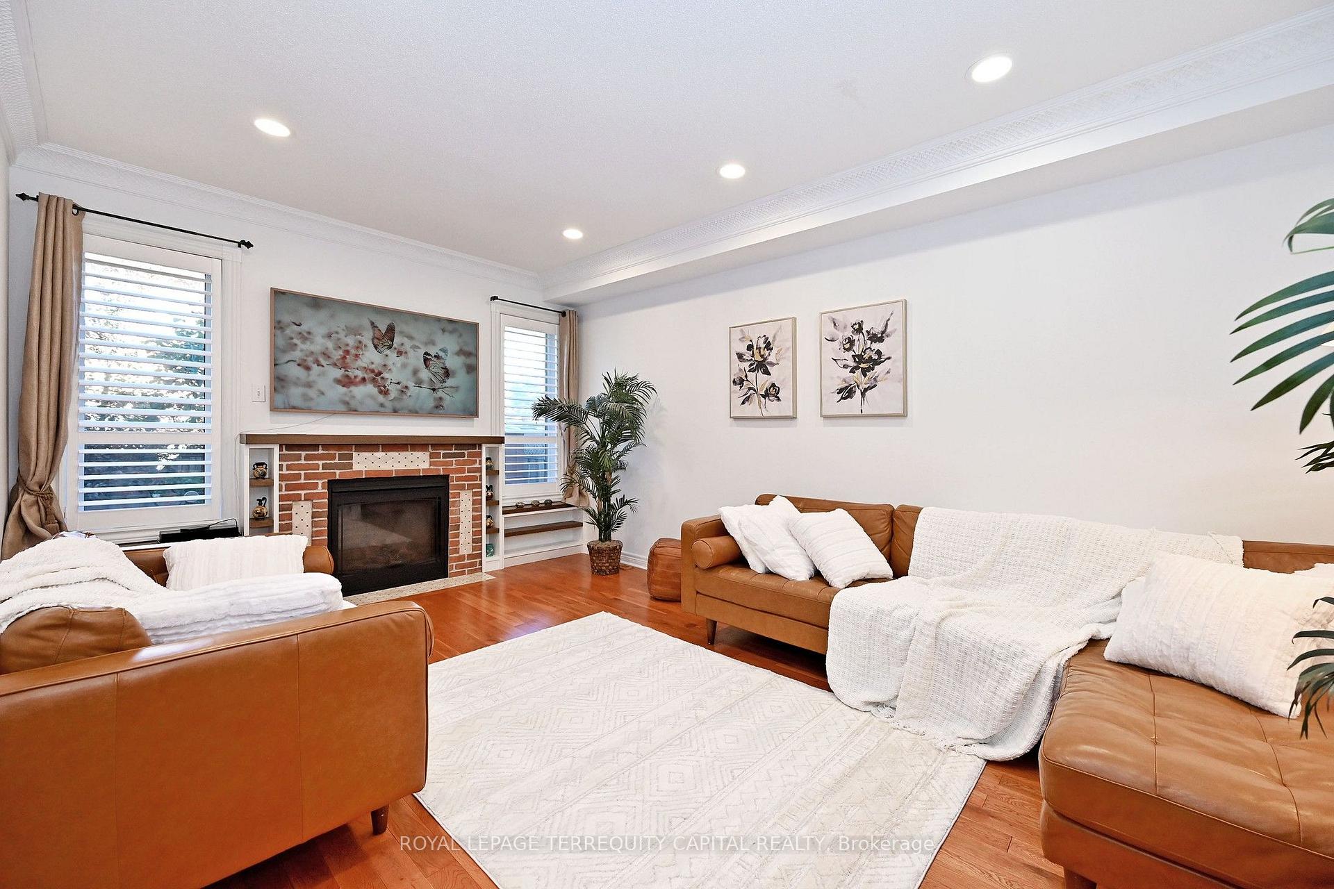 Photo 19 of 22 Pedersen Drive, Aurora, Bayview Wellington — HOMEH