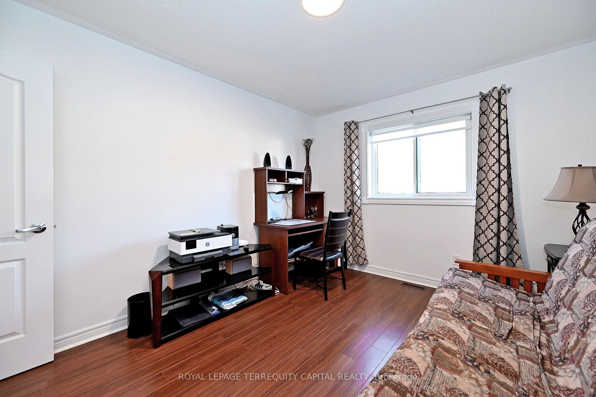 Photo 32 of 22 Pedersen Drive, Aurora, Bayview Wellington — HOMEH