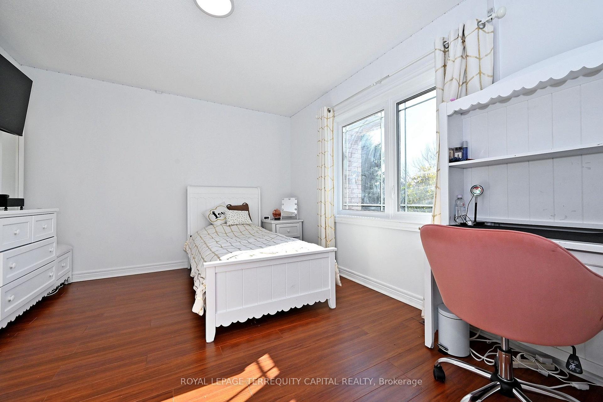 Photo 33 of 22 Pedersen Drive, Aurora, Bayview Wellington — HOMEH