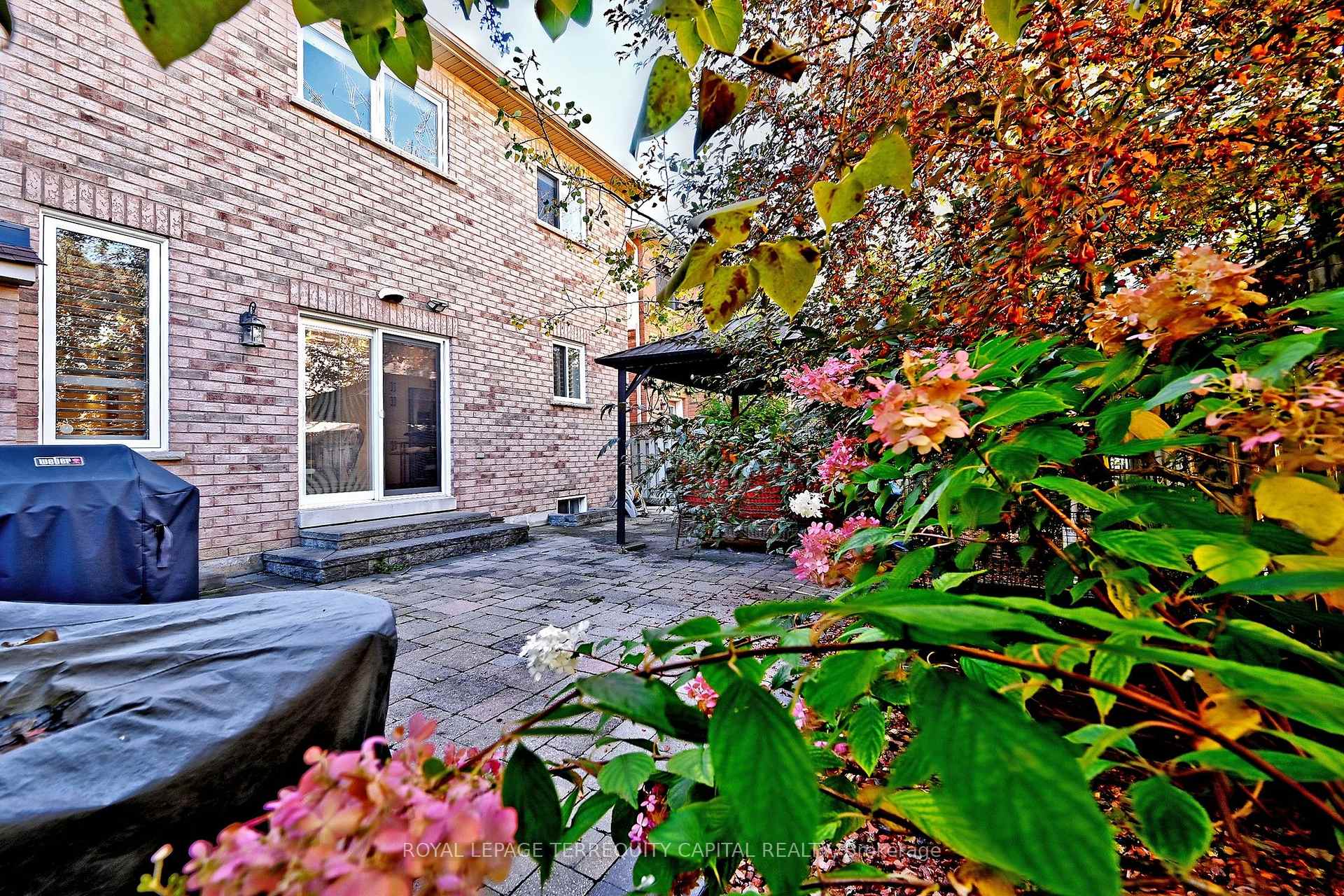 Photo 38 of 22 Pedersen Drive, Aurora, Bayview Wellington — HOMEH
