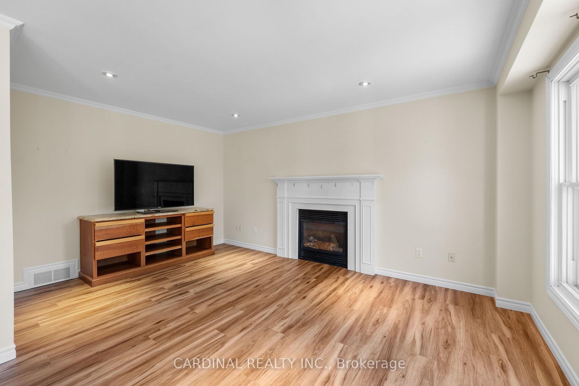 Photo 21 of 1009 Frei Street, Cobourg — HOMEH