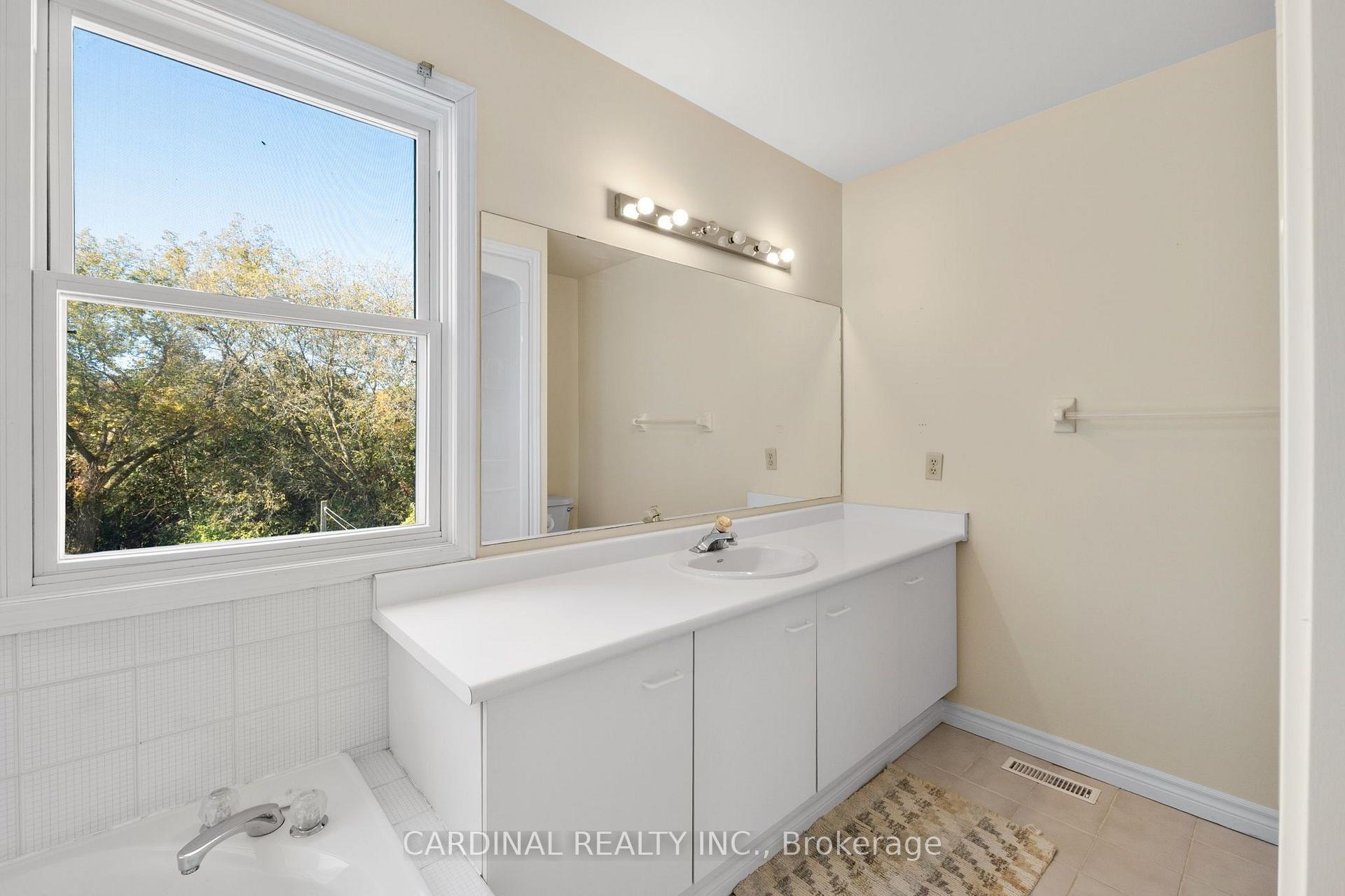 Photo 26 of 1009 Frei Street, Cobourg — HOMEH