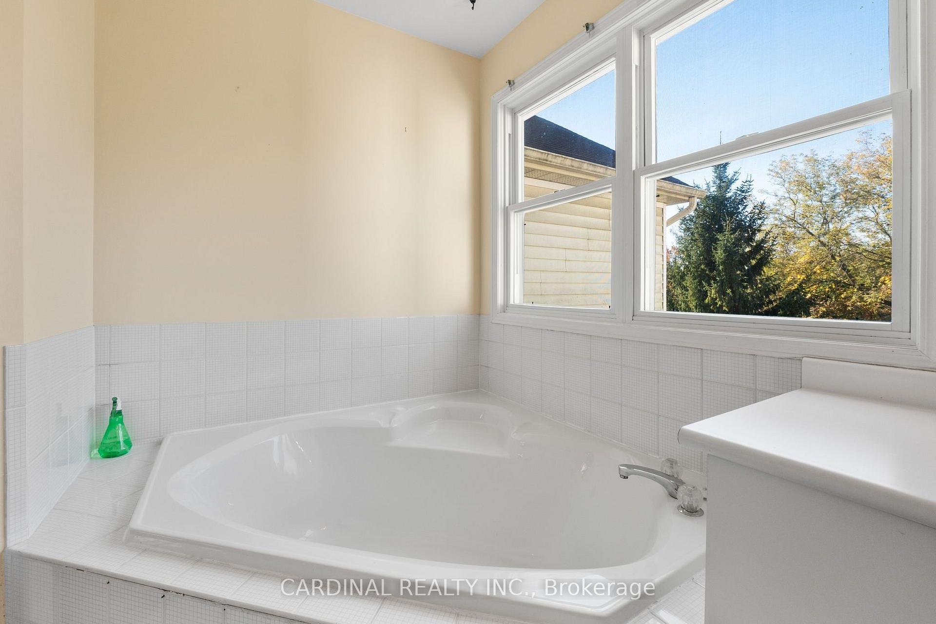 Photo 28 of 1009 Frei Street, Cobourg — HOMEH