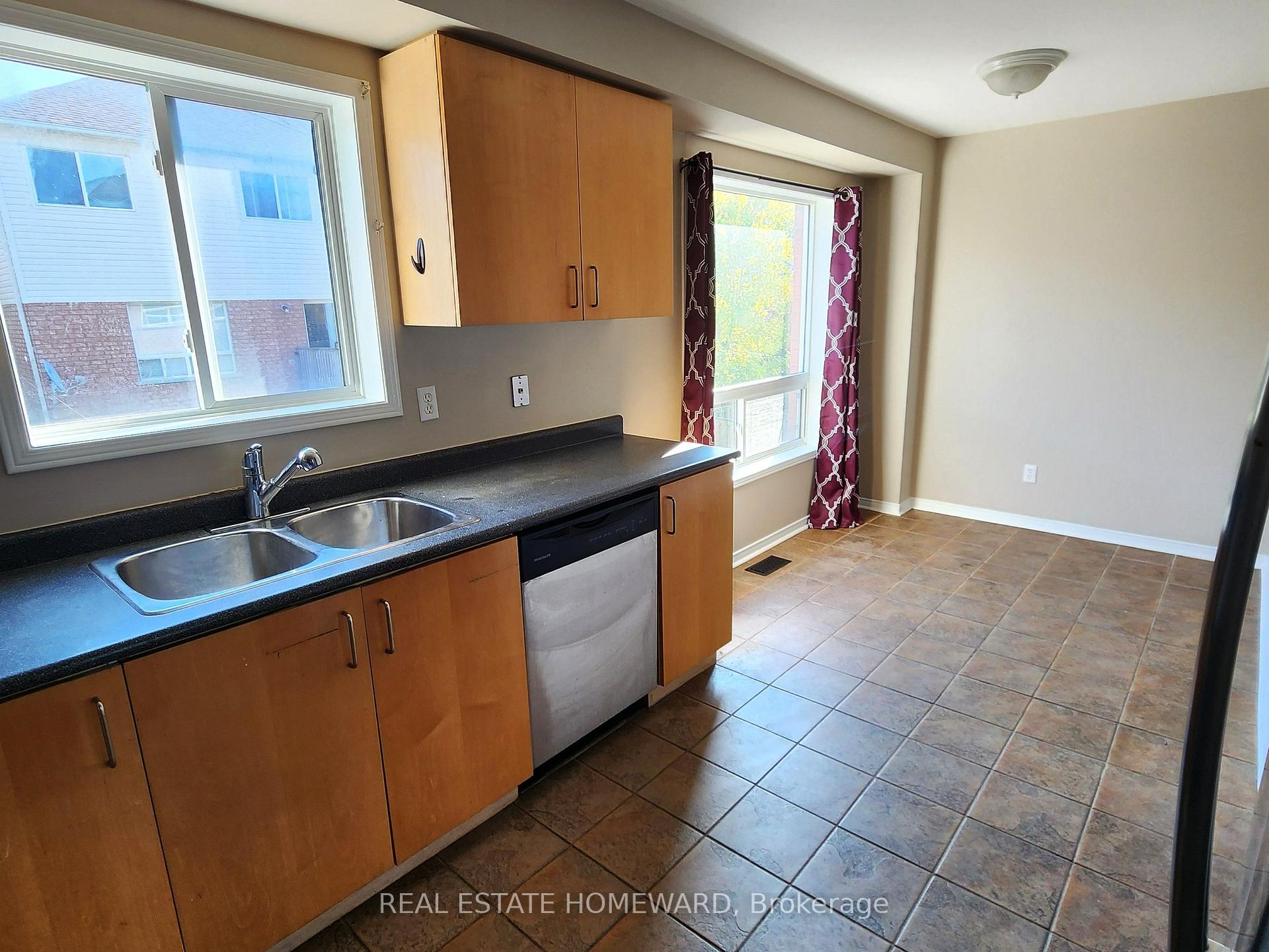 Photo 25 of 63 Millcliff Circle, Aurora, Aurora Grove — HOMEH
