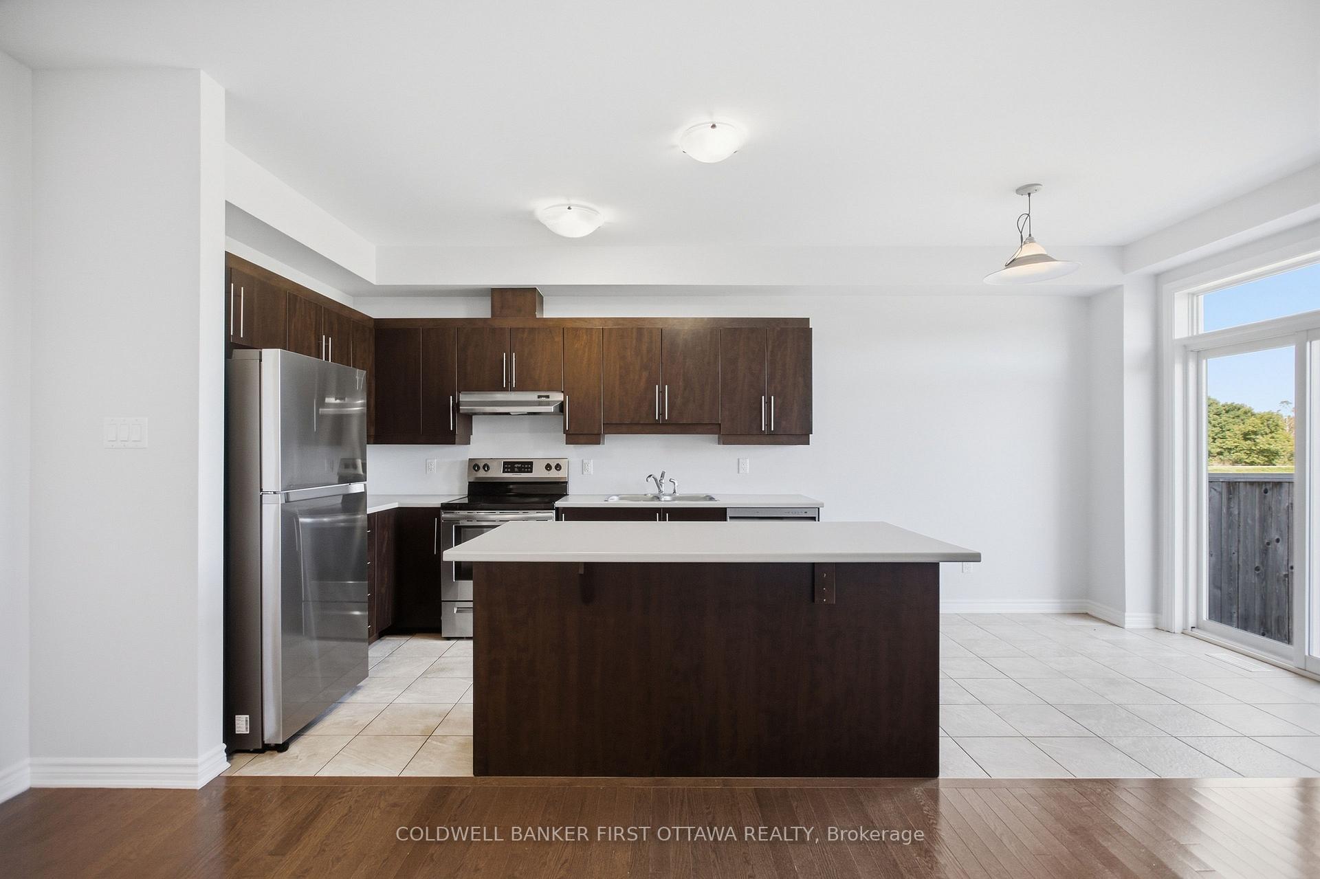 Photo 8 of 597 Via Mattino Way, Ottawa, Barrhaven - Longfields — HOMEH