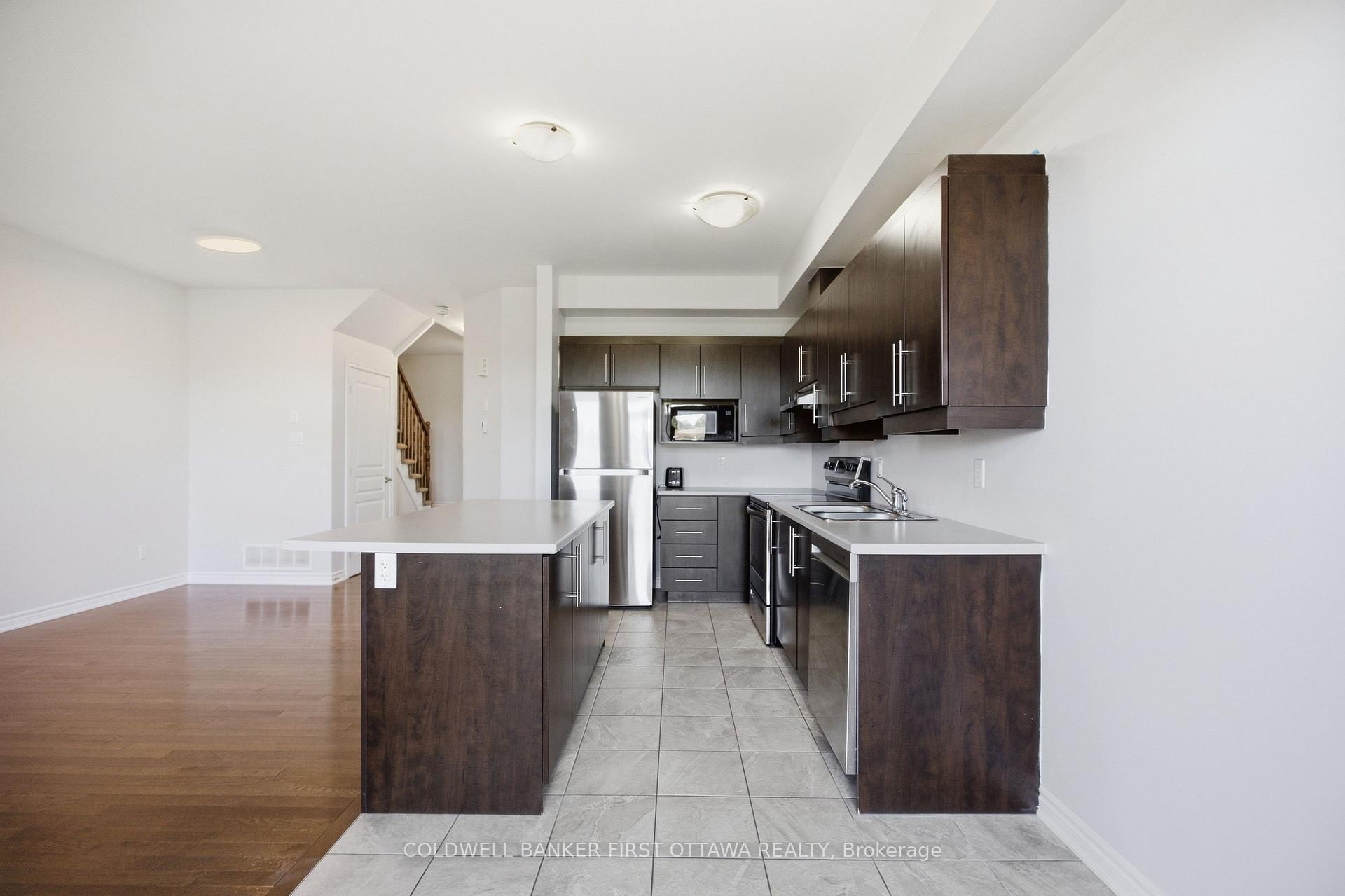Photo 9 of 597 Via Mattino Way, Ottawa, Barrhaven - Longfields — HOMEH
