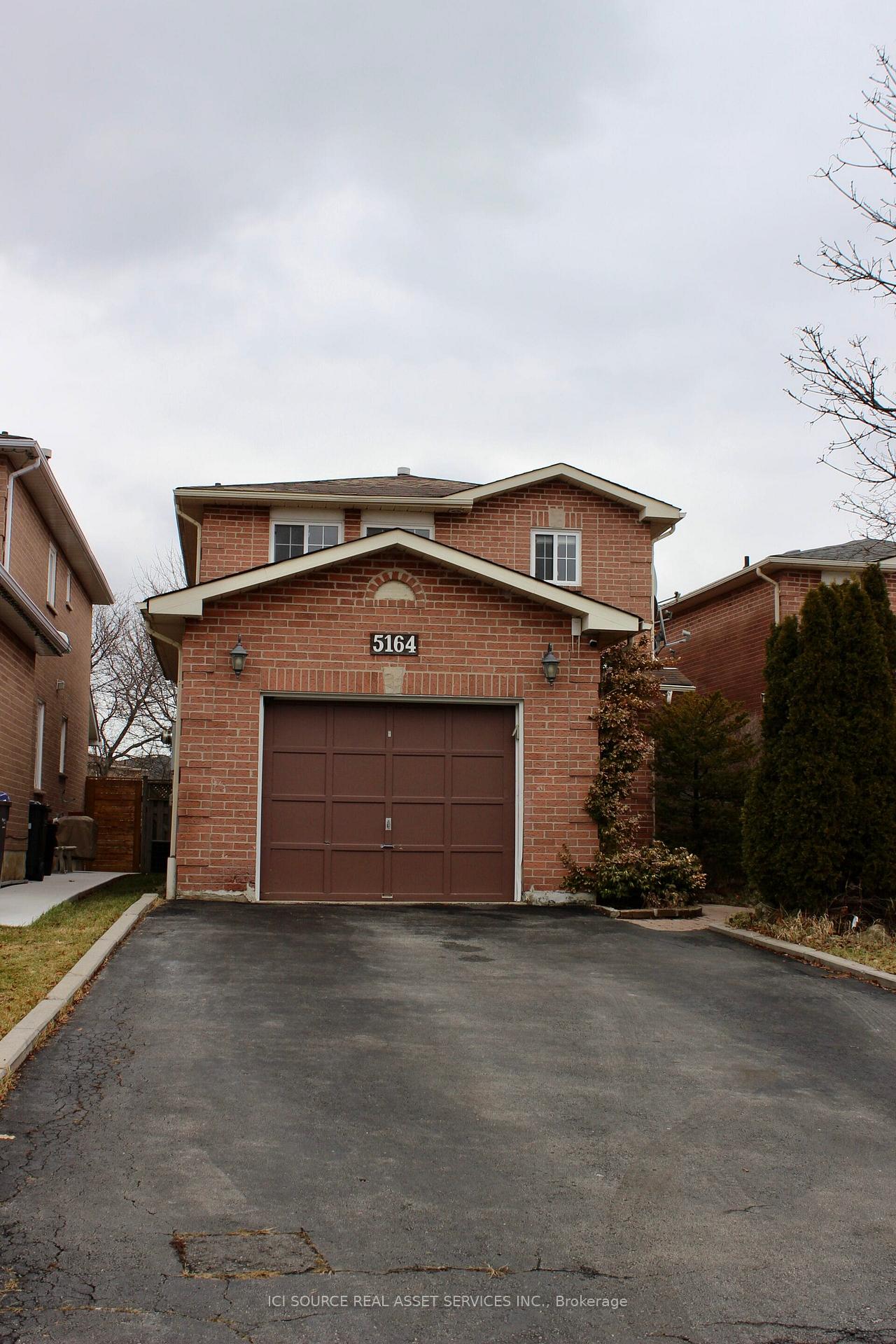 Photo 1 of Unit Upper, 5164 Palomar Crescent, Mississauga, Hurontario — HOMEH