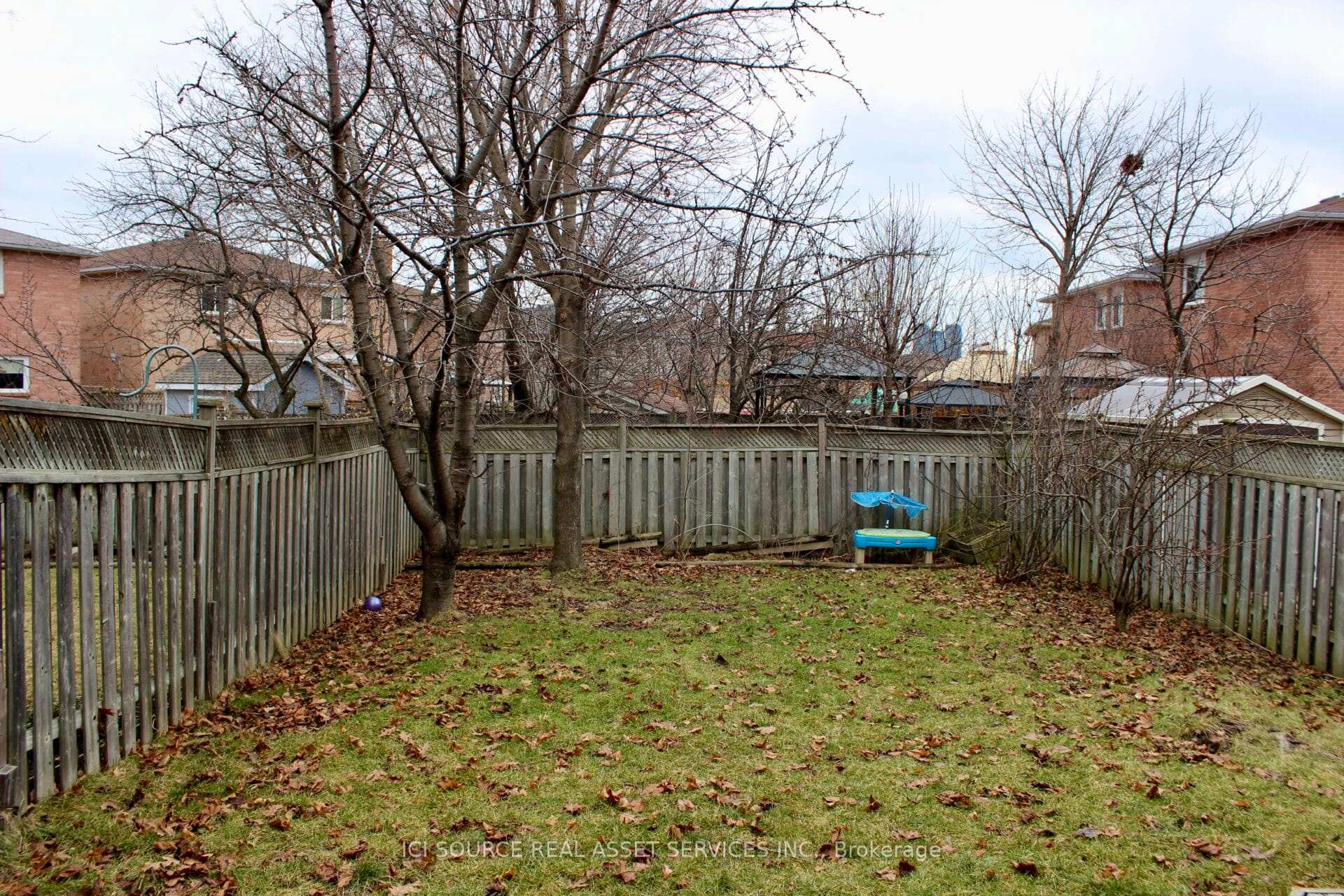Photo 7 of Unit Upper, 5164 Palomar Crescent, Mississauga, Hurontario — HOMEH