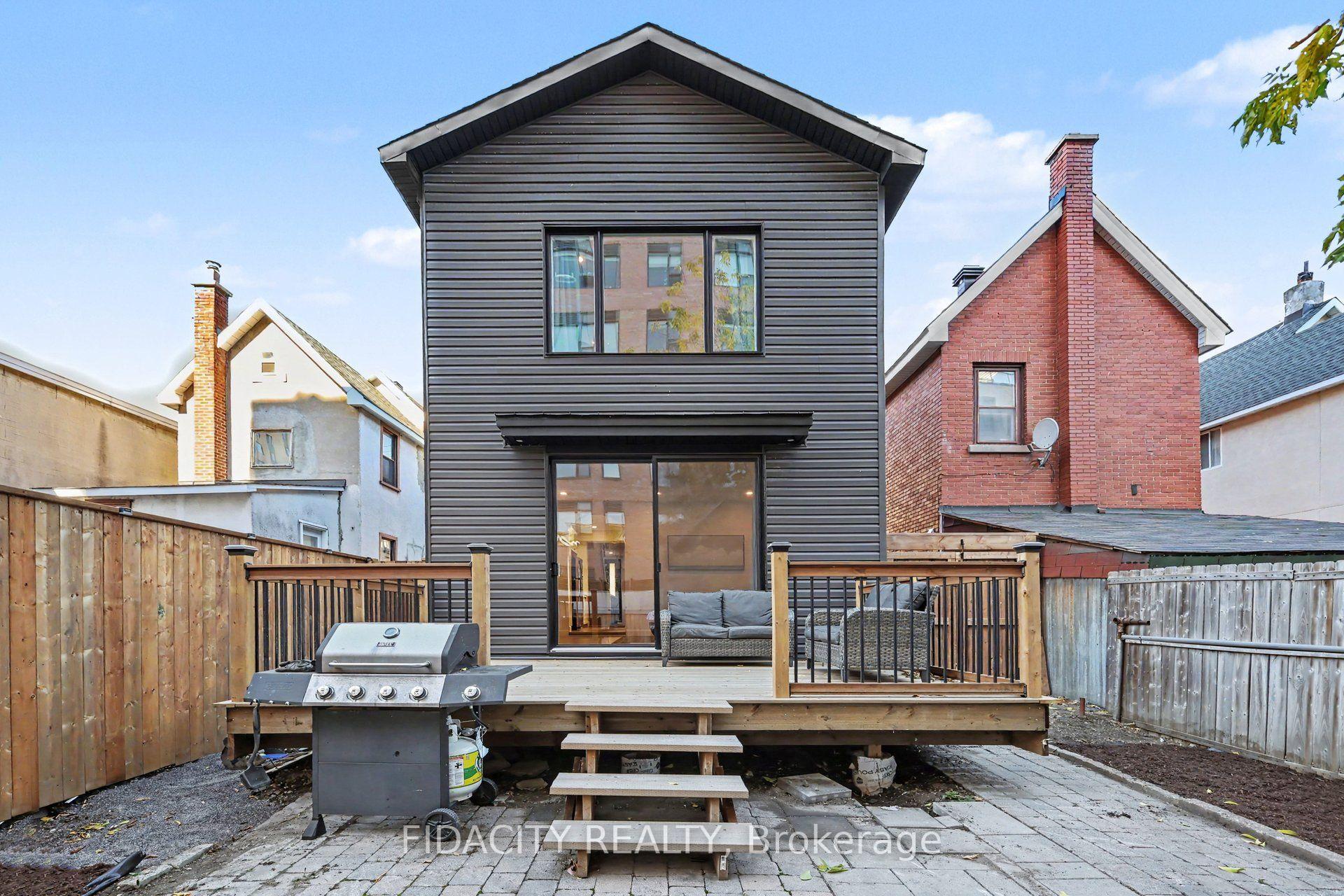 Photo 23 of 96 Beech Street, Ottawa, West Centre Town — HOMEH