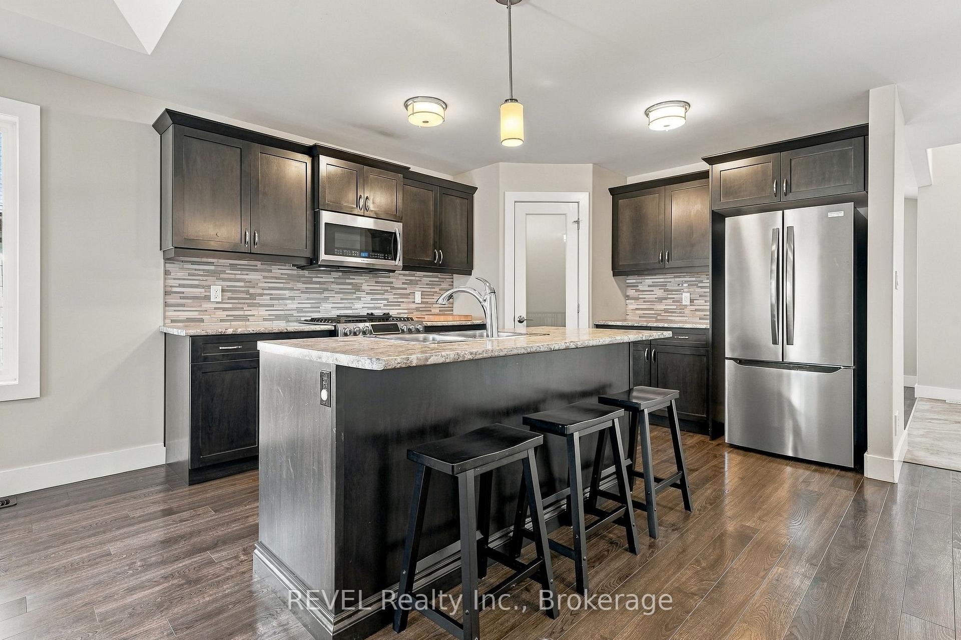 Photo 12 of 64 Sienna Avenue, Belleville, Belleville Ward — HOMEH