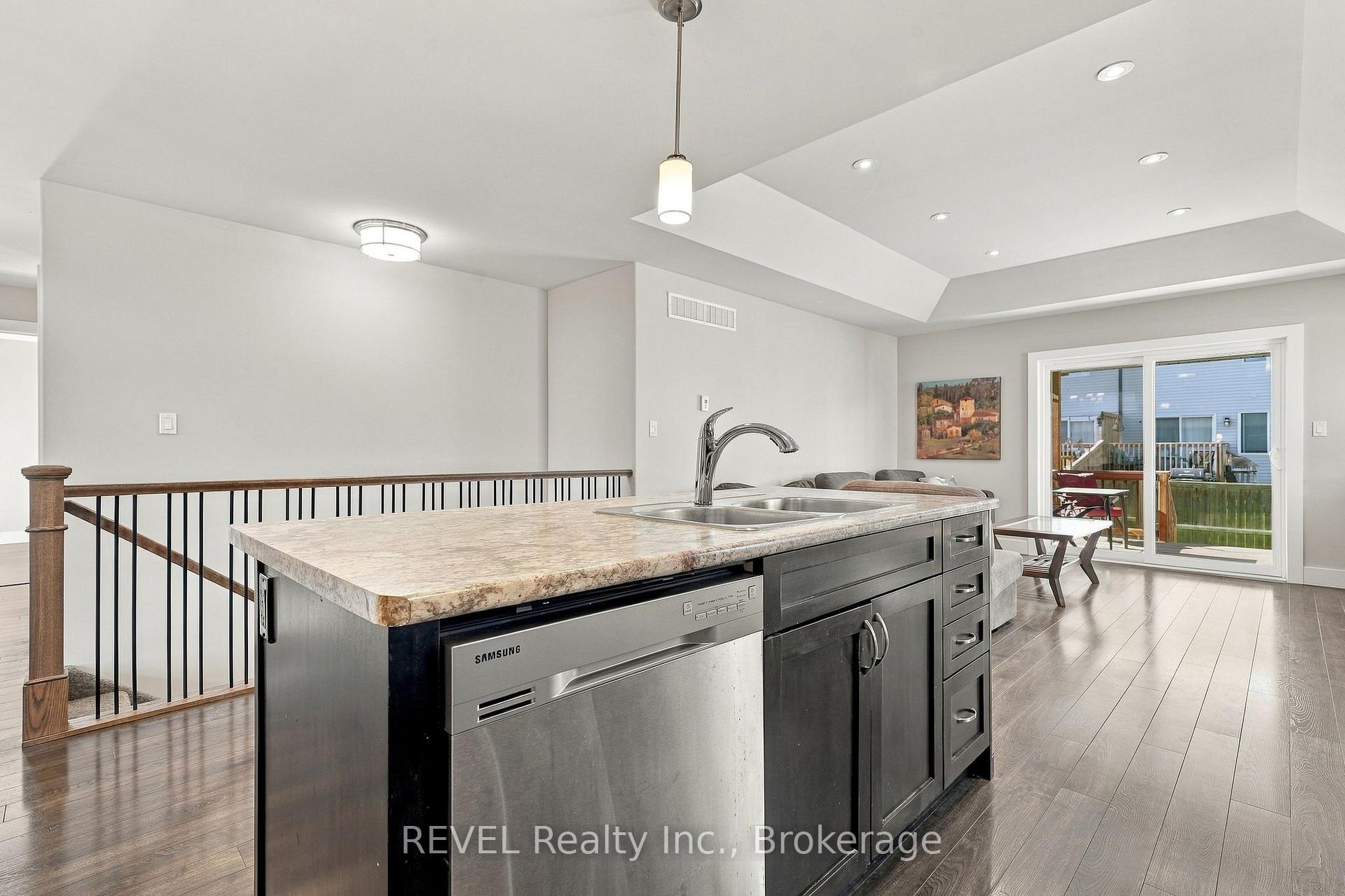 Photo 16 of 64 Sienna Avenue, Belleville, Belleville Ward — HOMEH