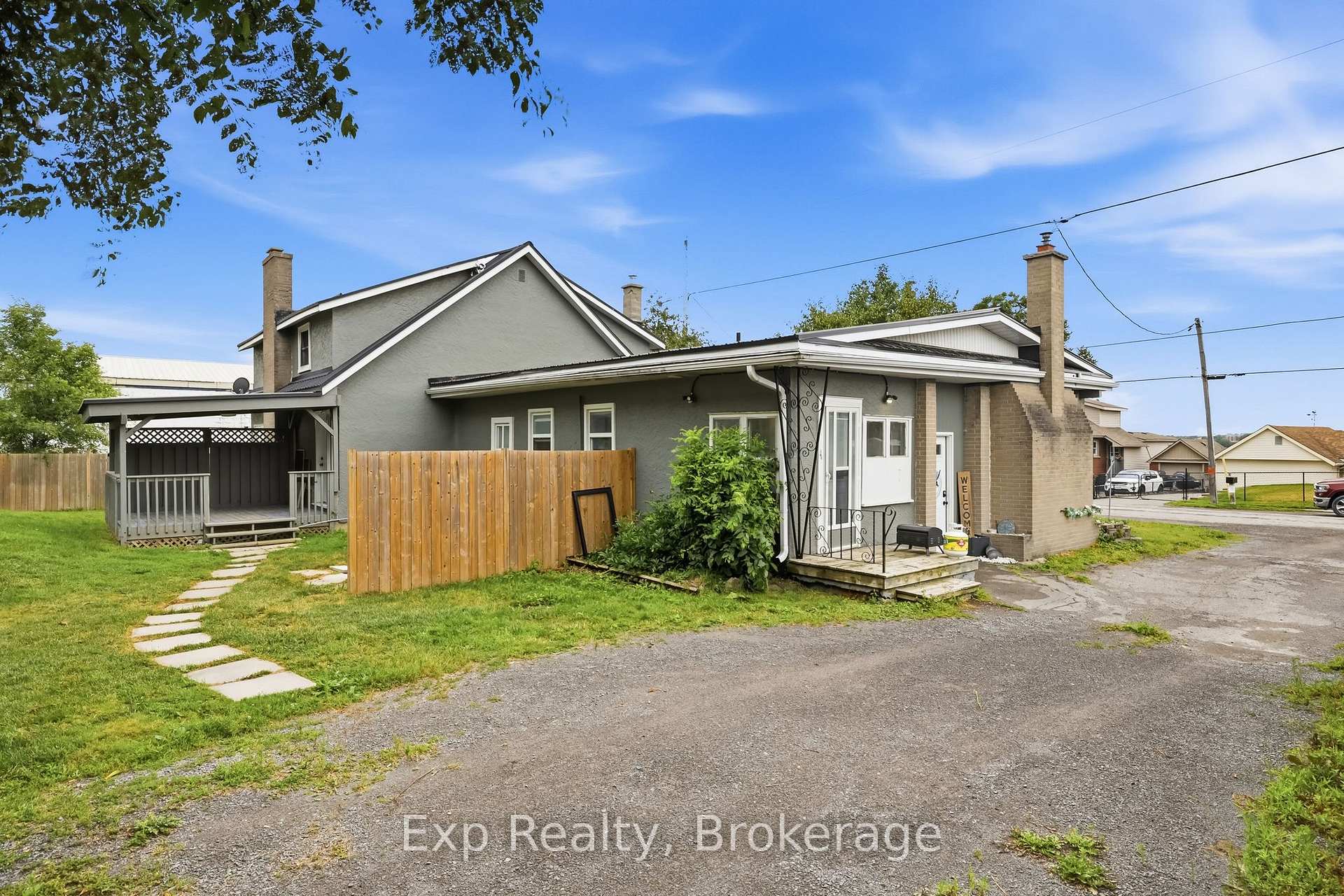 Photo 21 of 23 Ridley Street, Prince Edward County, Ameliasburg Ward — HOMEH