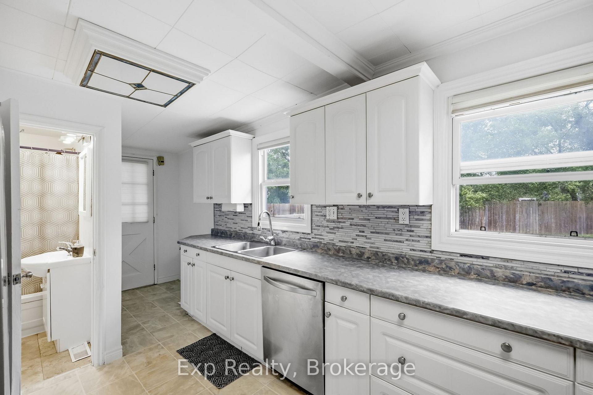 Photo 26 of 23 Ridley Street, Prince Edward County, Ameliasburg Ward — HOMEH