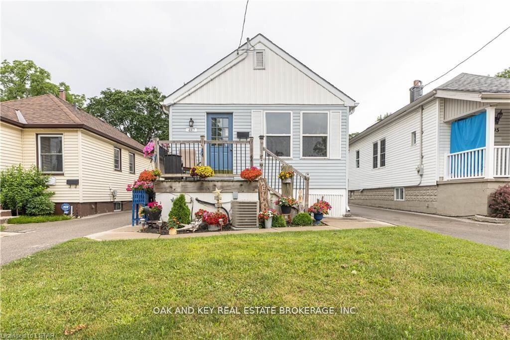 Photo of 487 Burbrook Place