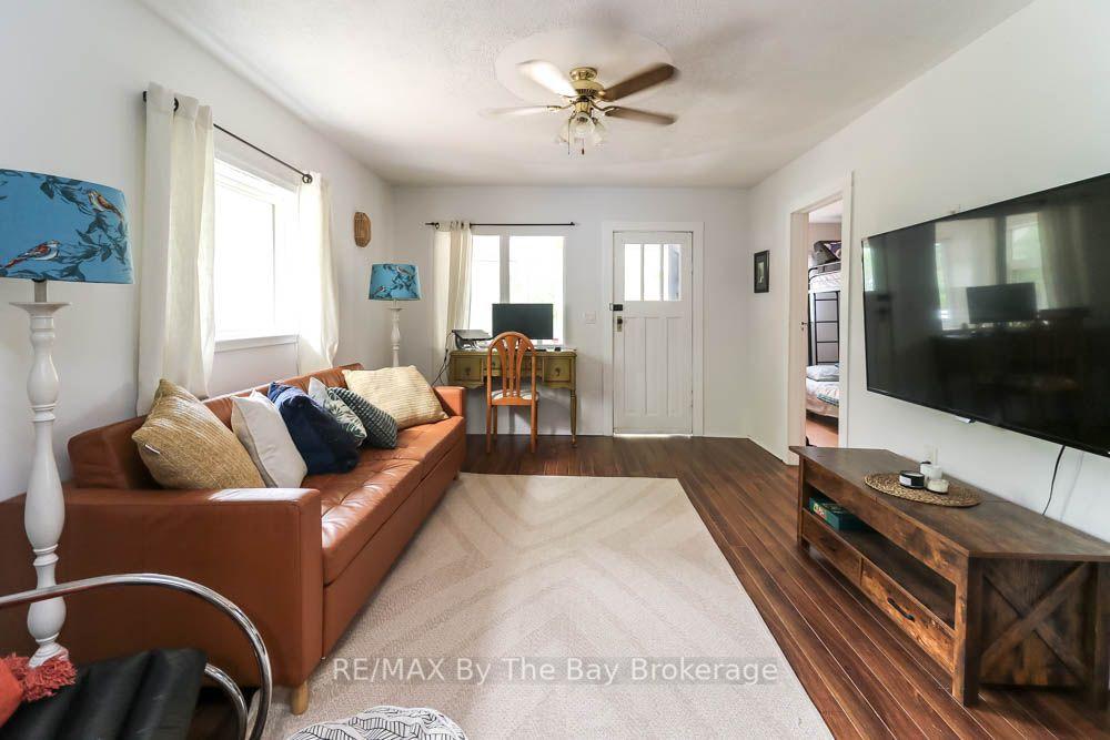 Photo 4 of 217 Dunkerron Avenue, Wasaga Beach — HOMEH