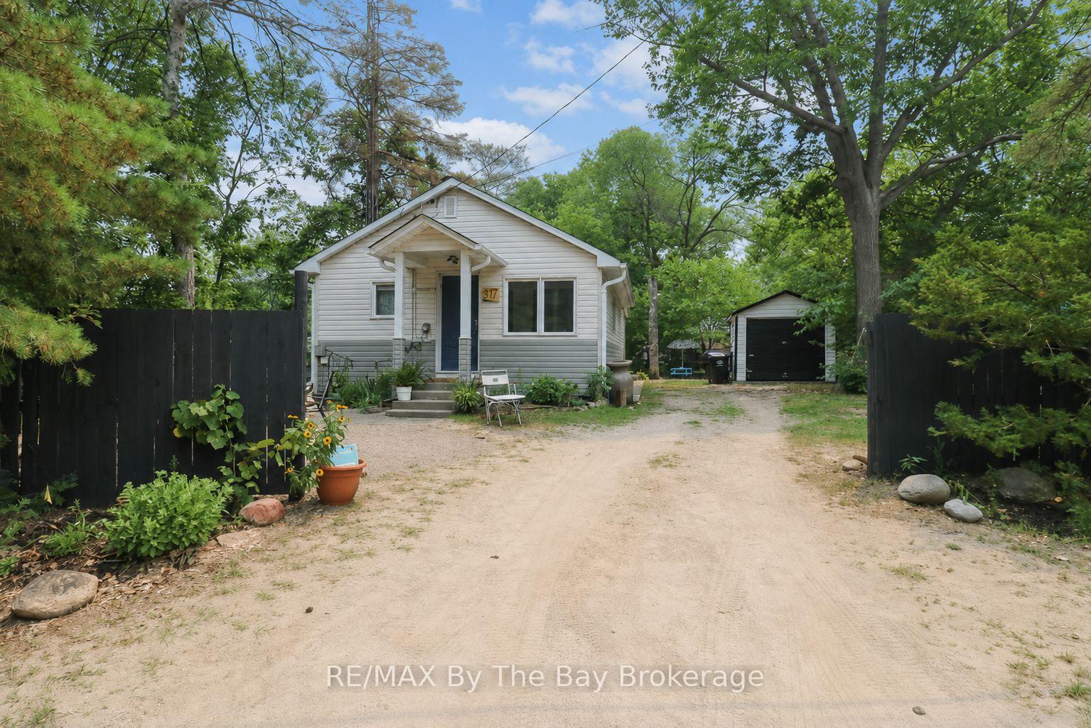 Photo 26 of 217 Dunkerron Avenue, Wasaga Beach — HOMEH