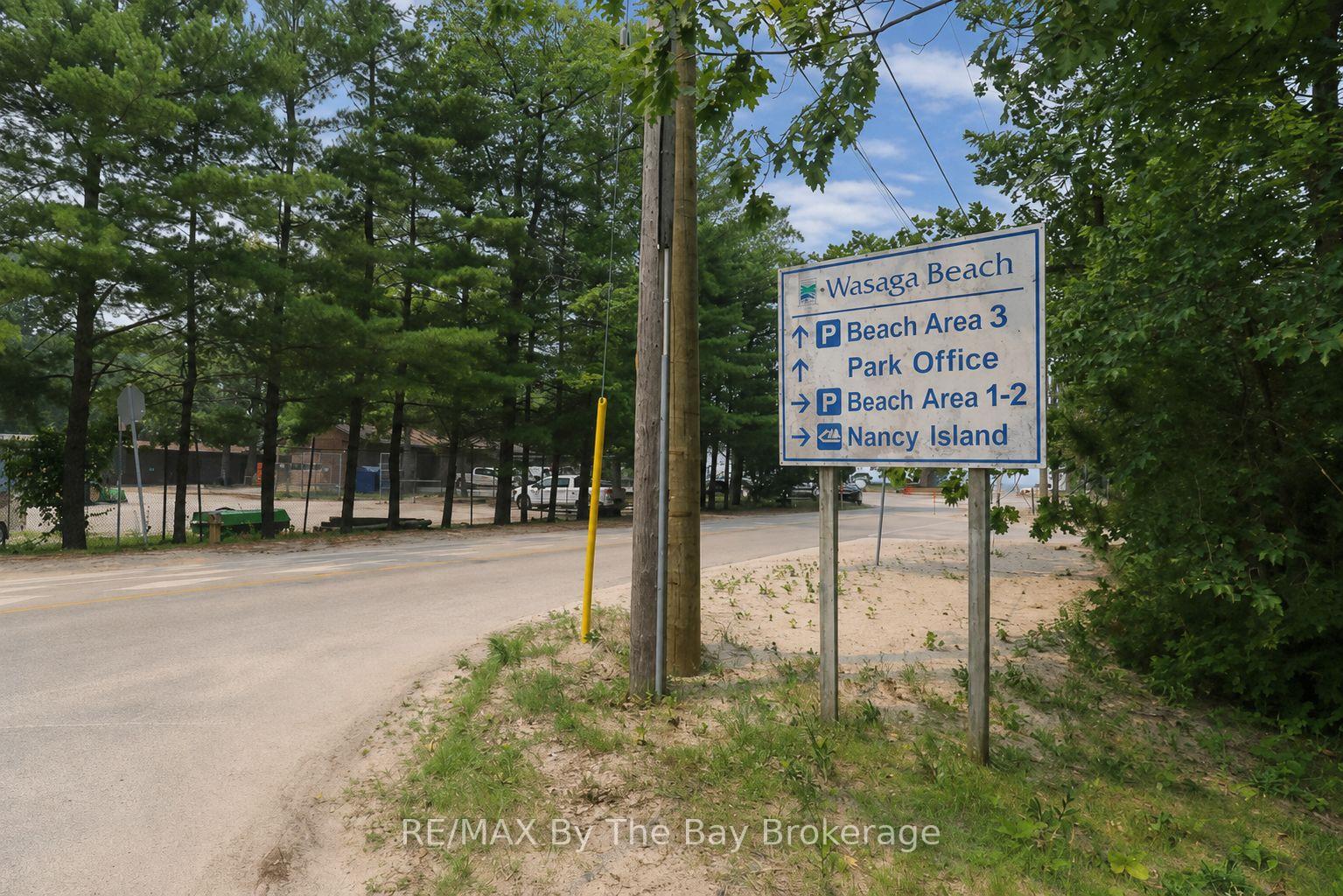 Photo 38 of 217 Dunkerron Avenue, Wasaga Beach — HOMEH