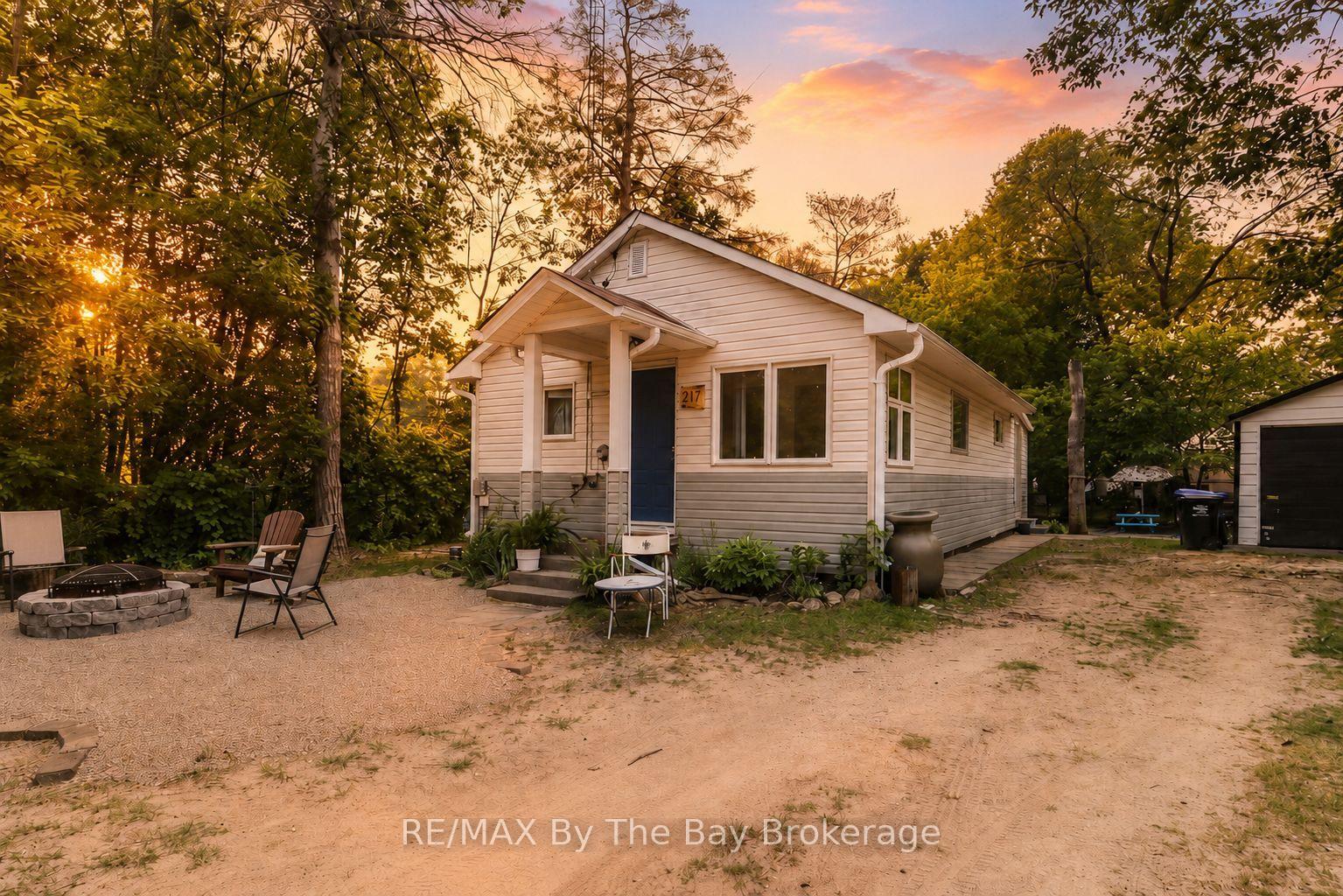 Photo 41 of 217 Dunkerron Avenue, Wasaga Beach — HOMEH