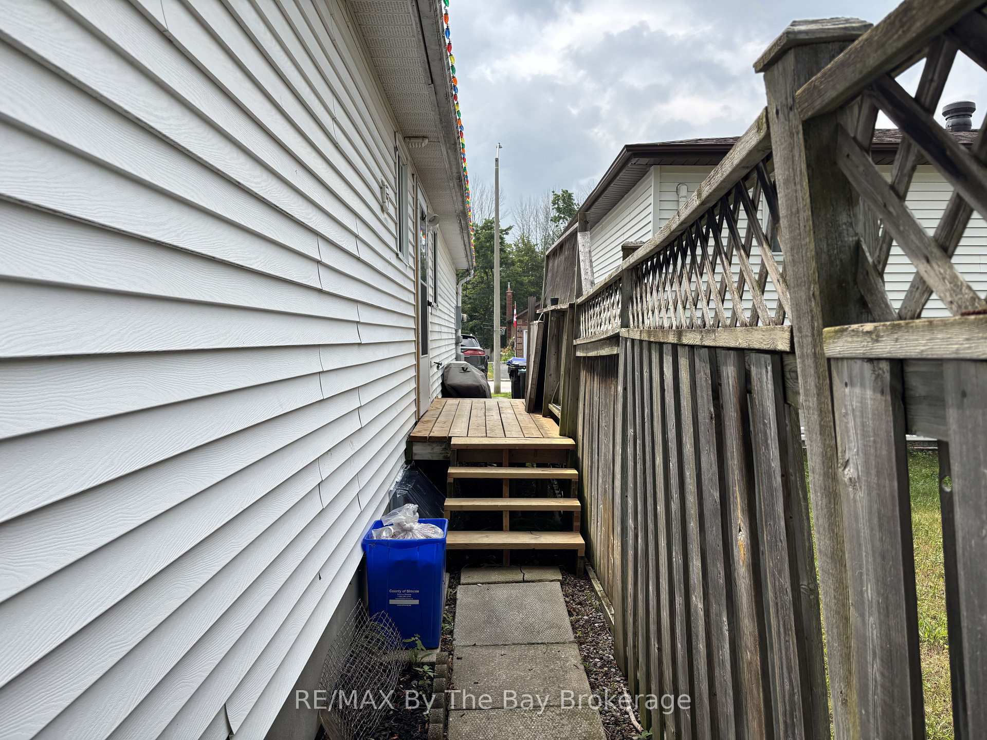 Photo 10 of 326 Christine Drive, Midland — HOMEH