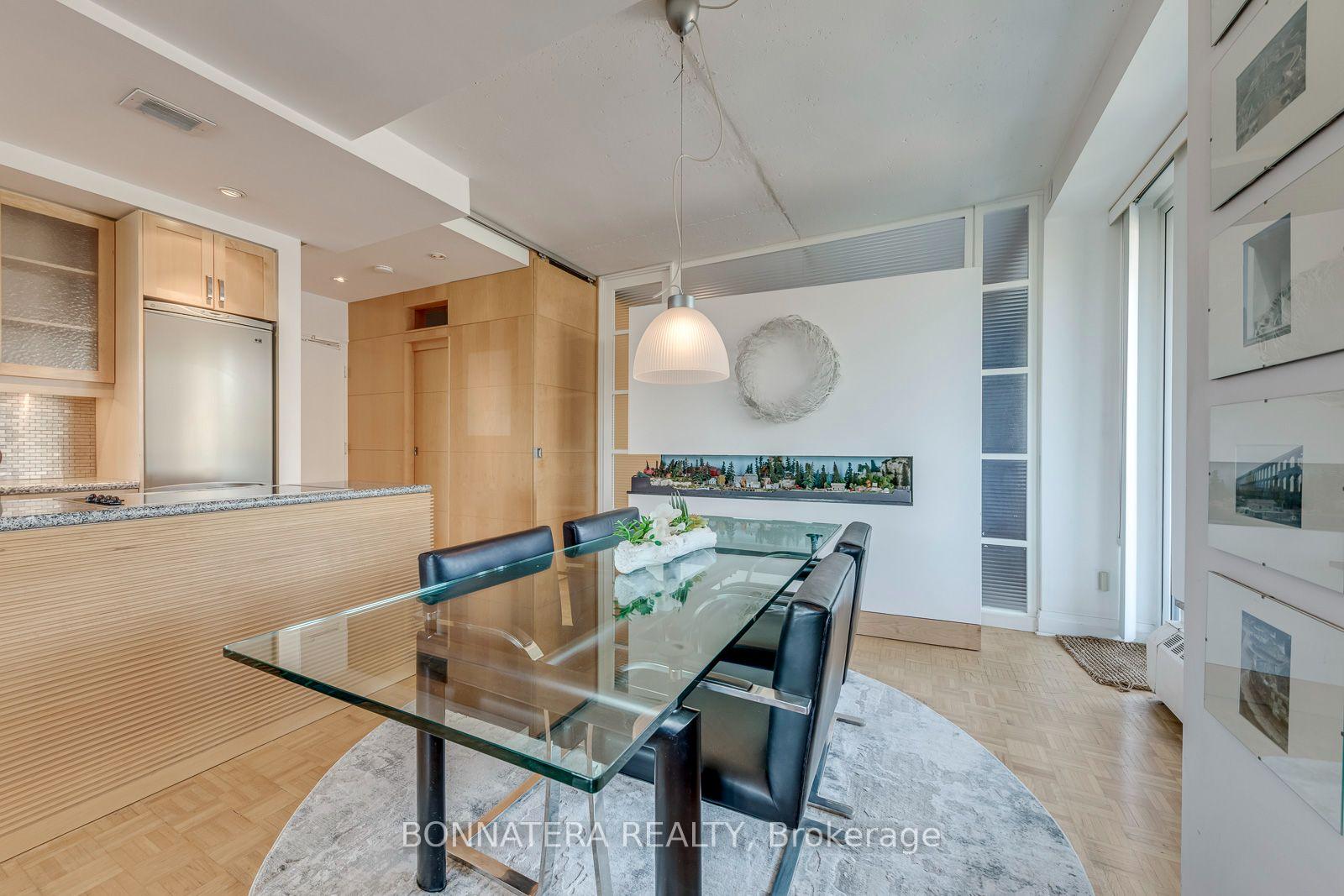 Photo 12 of Unit 402, 74 Spadina Road, Toronto, The Annex — HOMEH