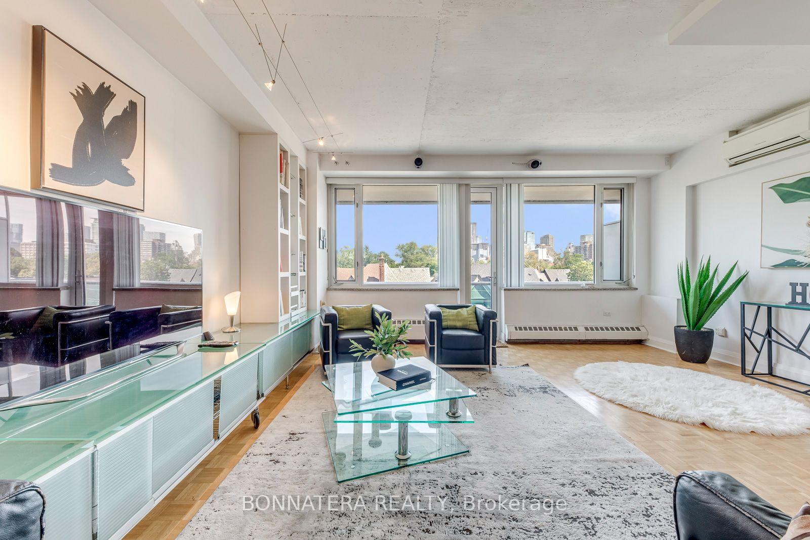 Photo 13 of Unit 402, 74 Spadina Road, Toronto, The Annex — HOMEH