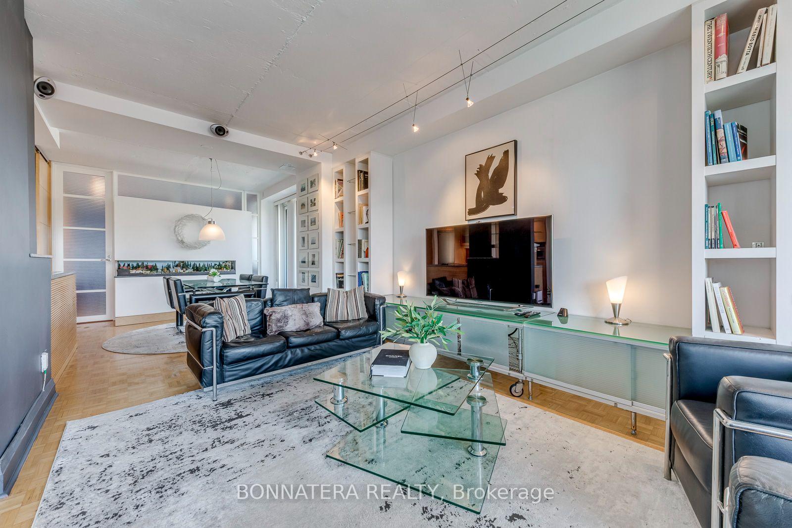 Photo 15 of Unit 402, 74 Spadina Road, Toronto, The Annex — HOMEH