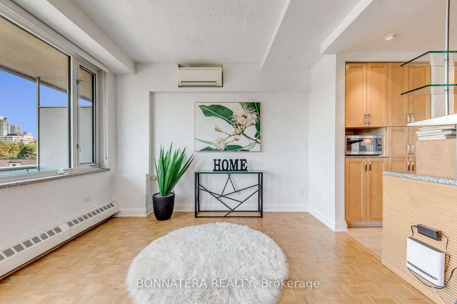 Photo 18 of Unit 402, 74 Spadina Road, Toronto, The Annex — HOMEH