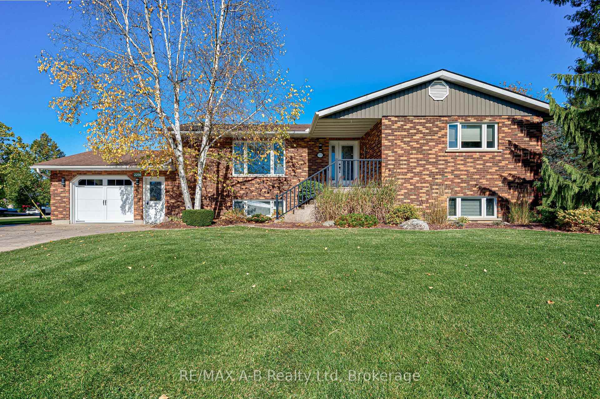 Photo 1 of 2256 Webster Street, Perth East, Shakespeare — HOMEH