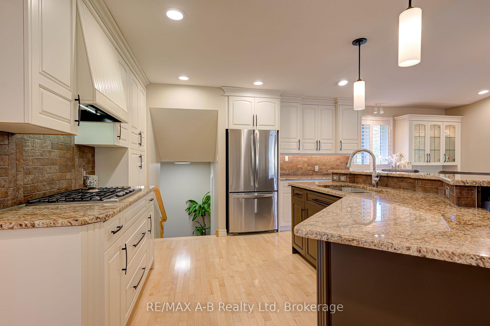 Photo 13 of 2256 Webster Street, Perth East, Shakespeare — HOMEH
